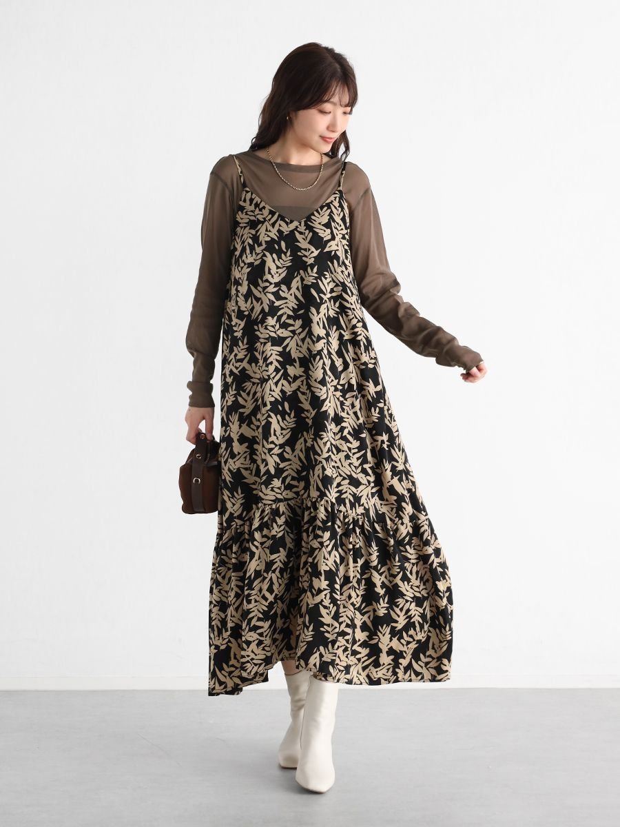【ヴァン/Vin】のリーフパターンキャミワンピース インテリア・キッズ・メンズ・レディースファッション・服の通販 founy(ファニー) 　ファッション　Fashion　レディースファッション　Fashion for Women　ワンピース　Dresses　キャミソールワンピース　Camisole Dresses　インナー　Innerwear　キャミワンピース　Cami Dress, Slip Dress　リーフ　Leaf, Botanical Leaf　ロング　Long, Long-Length　ブラック|ID: prp329100004771743 ipo3291000000034570158