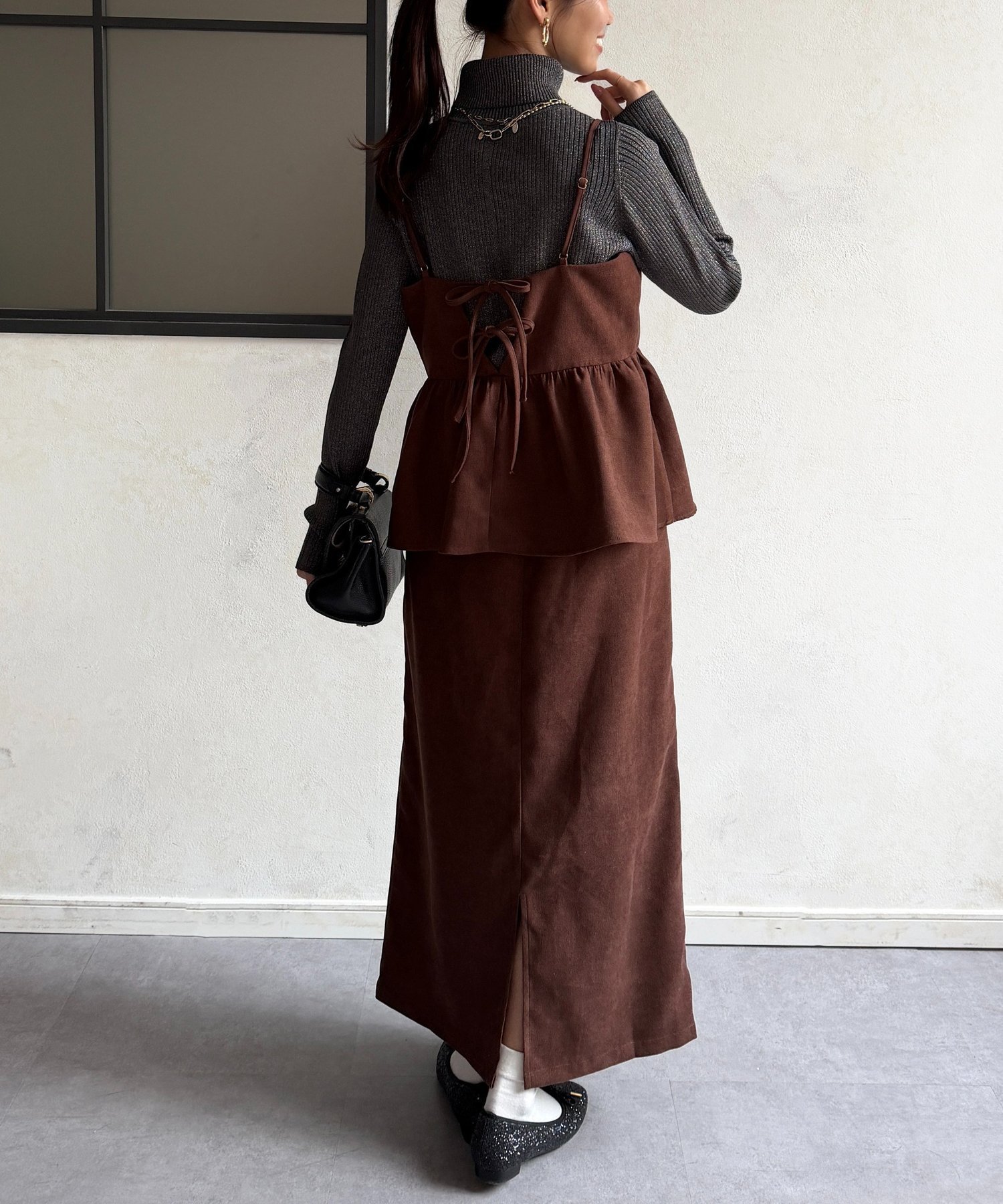 【シェトワ/Chez toi】のキャミペプラム×ナロースカート インテリア・キッズ・メンズ・レディースファッション・服の通販 founy(ファニー) ファッション Fashion レディースファッション Fashion for Women スカート Skirts シンプル Simple, Minimal スリット Slit, Slit Detail タートルネック Turtleneck, High Neck フェミニン Feminine, Girly ペプラム Peplum, Flared Hem リボン Ribbon, Bow ロング Long, Long-Length 再入荷 Restock / Back in Stock おすすめ Recommended / Our Picks ブラウン|ID: prp329100004771759 ipo3291000000034570302