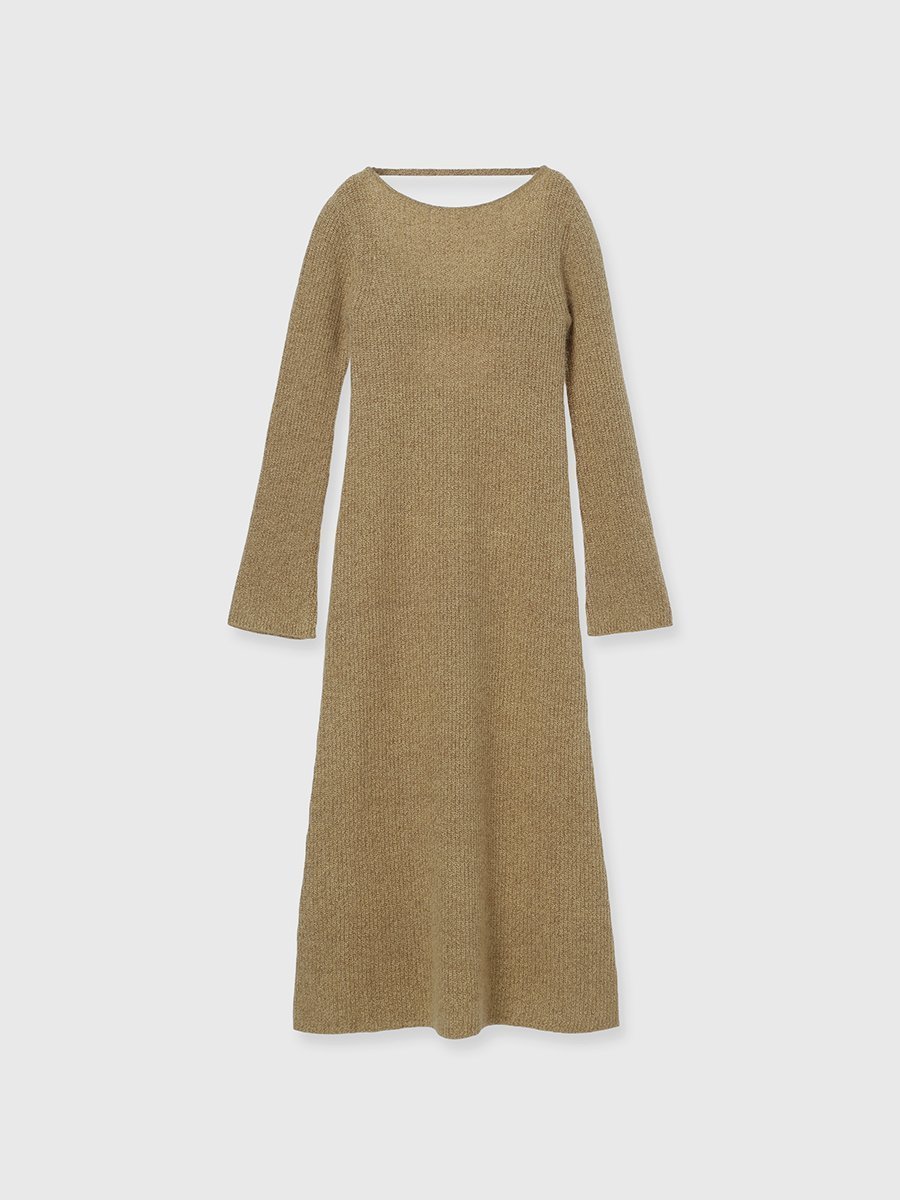 【アニュアンス/anuans】のバックオープンレイヤーニットワンピース インテリア・キッズ・メンズ・レディースファッション・服の通販 founy(ファニー) ファッション Fashion レディースファッション Fashion for Women ワンピース Dresses ニットワンピース Knit Dresses インナー Innerwear シンプル Simple, Minimal フォックス Fox, Fox Fur リラックス Relax, Relaxed Fit ルーズ Loose, Oversized MUSTARD|ID: prp329100004771762 ipo3291000000034570330