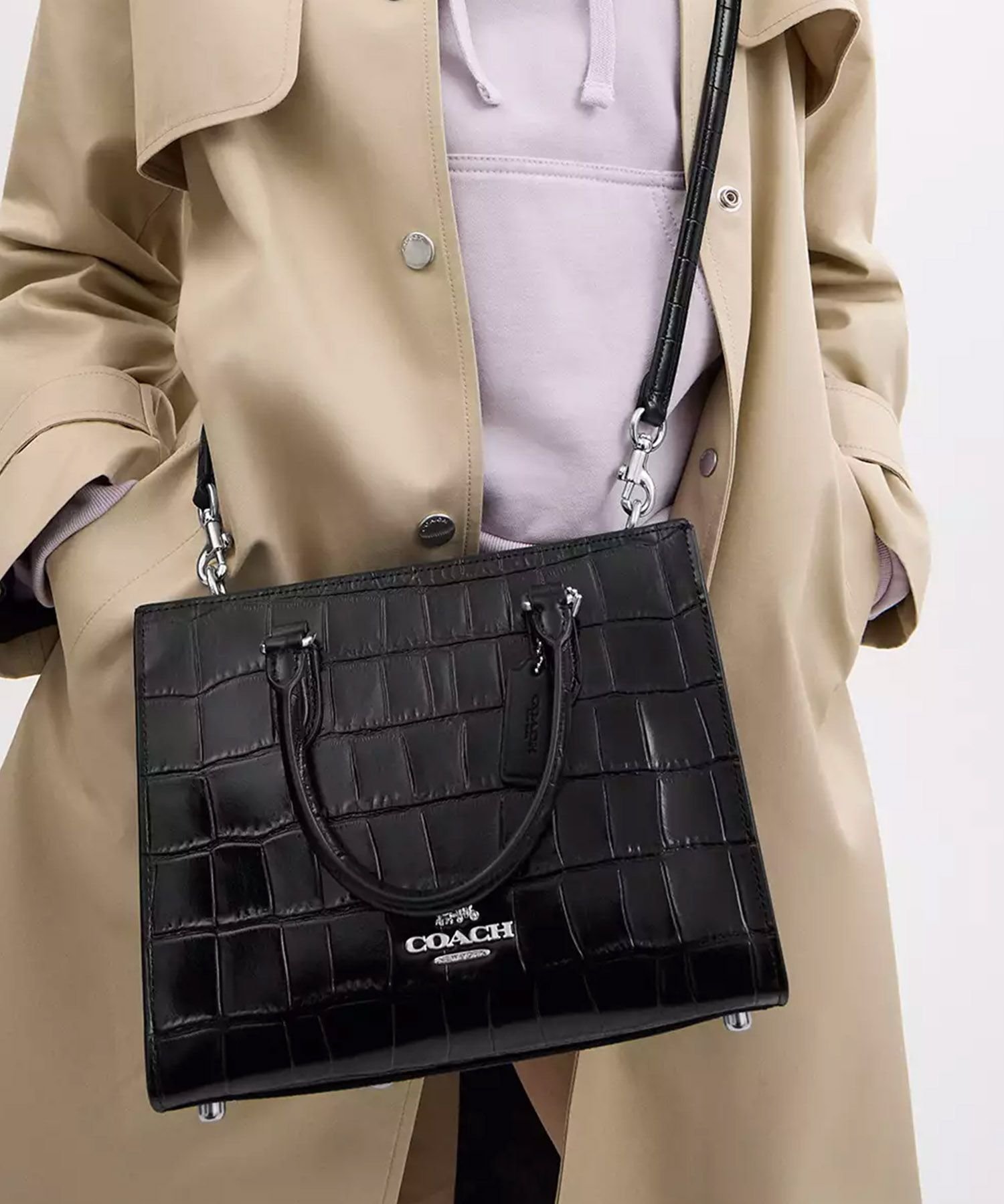 【コーチ/COACH】の【公式】マギー スモール トート 人気、トレンドファッション・服の通販 founy(ファニー) 　ファッション　Fashion　レディースファッション　Fashion for Women　バッグ　Bags　シューズ　Shoes, Footwear　ポケット　Pocket, Pocket Detail　ラップ　Wrap, Wrap Design　財布　Wallet, Purse　 other-1|ID: prp329100004771767 ipo3291000000034570383