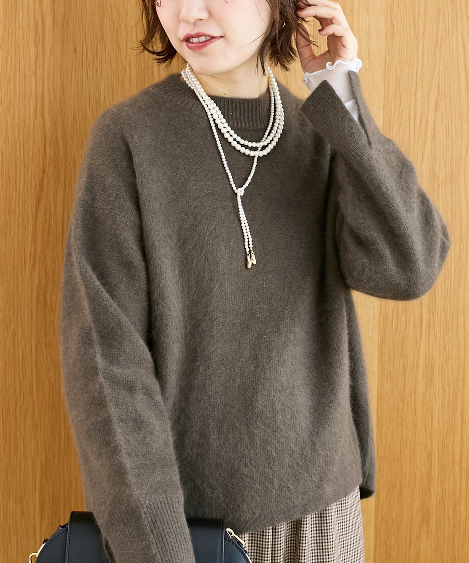 【ルクールブラン/le.coeur blanc】のモックネックチャイニーズラクーンプルオーバー インテリア・キッズ・メンズ・レディースファッション・服の通販 founy(ファニー) 　ファッション　Fashion　レディースファッション　Fashion for Women　トップス・カットソー　Cut & Sew Tops　カジュアルプルオーバー・ニットトップス　Pullovers & Knit Tops / Casual Pullovers　ウェーブ　Wavy Pattern　コンパクト　Compact, Small Size　シンプル　Simple, Minimal　フラット　Flat, Flat Shoes　ベーシック　Basic, Essential　モックネック　Mock Neck, Short Turtleneck　ブラウン|ID: prp329100004772019 ipo3291000000034906799