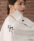 【フリークスストア/FREAK'S STORE】のFREAK S STORE×前田亜美/Disney/Mickey Minnie/ミッキーマウス ミニーマウス/刺繍 スウェット【限定展開】 25AW 人気、トレンドファッション・服の通販 founy(ファニー) ファッション Fashion レディースファッション Fashion for Women トップス・カットソー Cut & Sew Tops レディースパーカー・カジュアルフーディー Casual Hoodies & Sweatshirts スウェット・クルーネックトップス Sweatshirts & Crewnecks / Relaxed Fit Sweat Tops ヴィンテージ Vintage Style キャラクター Character, Licensed Characters クラシカル Classical, Vintage-Inspired クラシック Classic, Timeless Style コレクション Collection, Seasonal Line スウェット / スエット Sweatshirt, Sweatwear スペシャル Special, Limited Edition プリント Print, Printed Pattern ベーシック Basic, Essential モノトーン Monotone, Black and White A/W・秋冬 Autumn/Winter 冬 Winter / This Winter 2025年 2025 2025-2026秋冬・A/W Autumn/Winter 2025–26 AW25–26 thumbnail オフホワイト|ID: prp329100004772219 ipo3291000000034976902