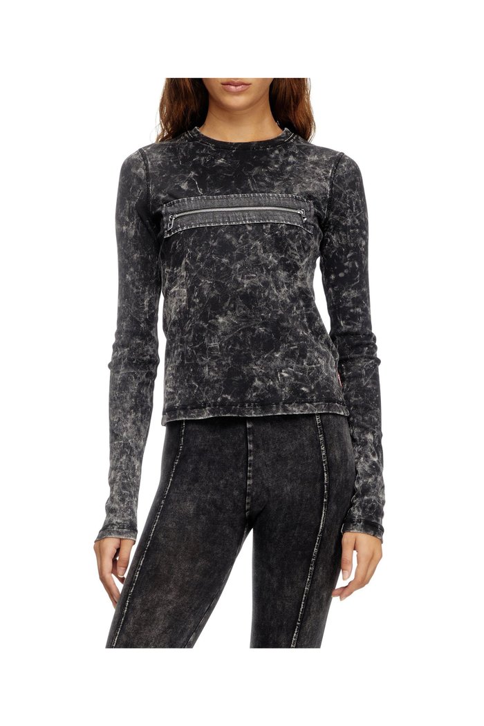 【ディーゼル/DIESEL】のウィメンズ プルオーバートップ T-ERCOLE インテリア・キッズ・メンズ・レディースファッション・服の通販 founy(ファニー) https://founy.com/ ファッション Fashion レディースファッション Fashion for Women トップス・カットソー Cut & Sew Tops カジュアルプルオーバー・ニットトップス Pullovers & Knit Tops / Casual Pullovers クール Cool, Chic デニム Denim, Jeans Material パッチ Patch, Appliqué フロント Front, Front Design メタル Metal, Metal Parts |ID: prp329100004772220 ipo3291000000034669600