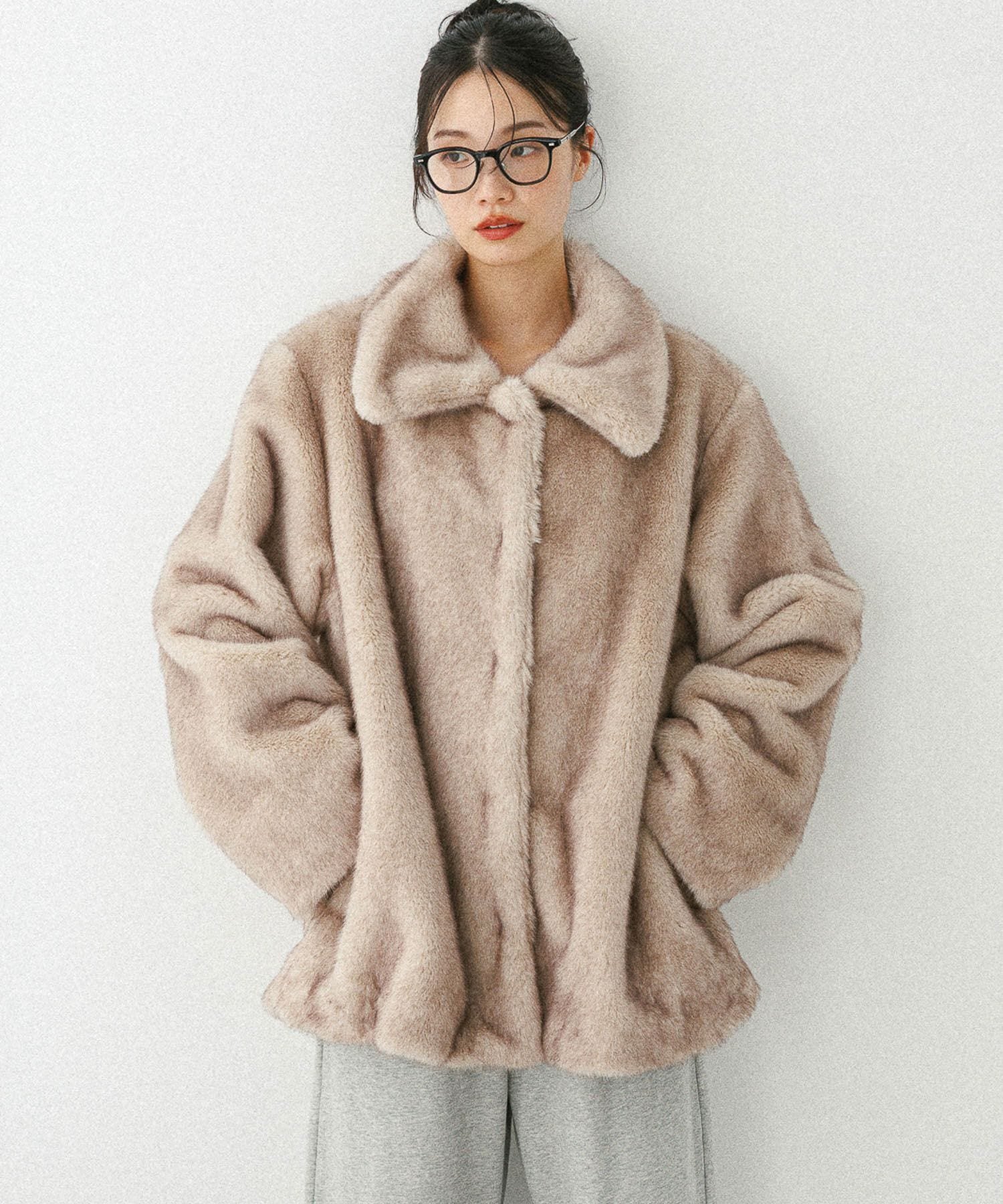 【ヘザー/Heather】のMIXファーミドルジャケット インテリア・キッズ・メンズ・レディースファッション・服の通販 founy(ファニー) ファッション Fashion レディースファッション Fashion for Women アウター Coat / Outerwear Collection レディースジャケット・軽アウター Jackets おすすめ Recommended / Our Picks エアリー Airy Texture ショート Short, Short Length スタンド Stand Collar, Upright Stand フェミニン Feminine, Girly ボトム Bottoms, Lower Wear ミックス Mix, Mixed Style ミドル Middle Length, Mid Height 今季 This Season, Current Season 冬 Winter / This Winter 防寒 Cold Protection, Winter-Ready ベージュ|ID: prp329100004772277 ipo3291000000034576365