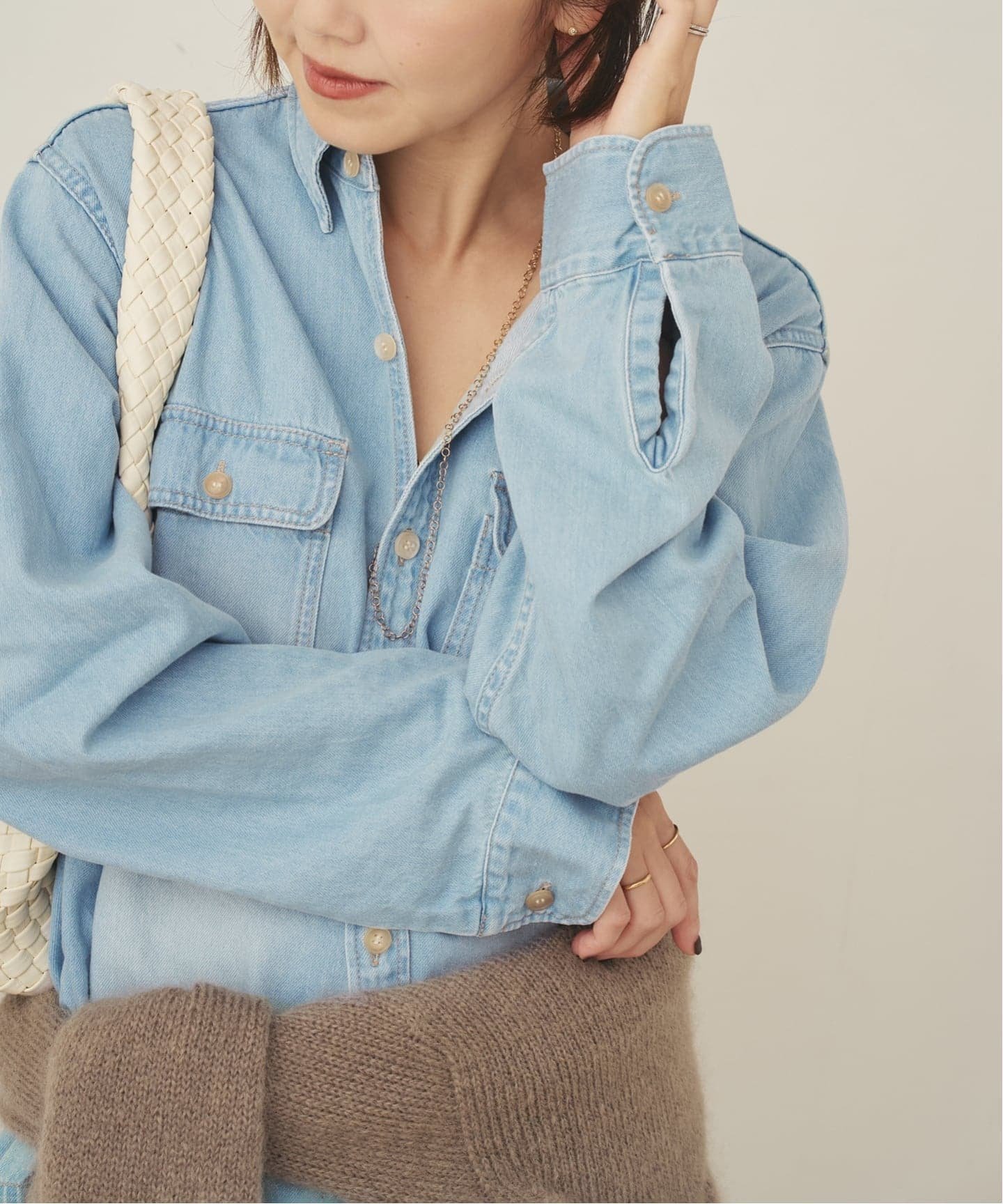 【プラージュ/Plage】のDENIM シャツ インテリア・キッズ・メンズ・レディースファッション・服の通販 founy(ファニー) 　ファッション　Fashion　レディースファッション　Fashion for Women　トップス・カットソー　Cut & Sew Tops　シャツ・ブラウス・オフィスカジュアル　Elegant Blouses & Button-Ups　おすすめ　Recommended / Our Picks　デニム　Denim, Jeans Material　サックスブルー|ID: prp329100004772478 ipo3291000000034579169