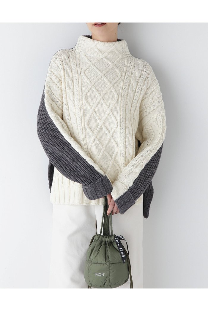 【ヒューマンウーマン/HUMAN WOMAN】のバイカラーケーブルニット インテリア・キッズ・メンズ・レディースファッション・服の通販 founy(ファニー) https://founy.com/ ファッション Fashion レディースファッション Fashion for Women トップス・カットソー Cut & Sew Tops ニット Knit Tops & Sweaters おすすめ Recommended / Our Picks コンビ Combo, Combination Style シンプル Simple, Minimal スタンダード Standard, Basic ハイネック High Neck, Mock Neck ボトム Bottoms, Lower Wear ロング Long, Long-Length 畦 Ribbed Knit |ID: prp329100004772611 ipo3291000000034580646