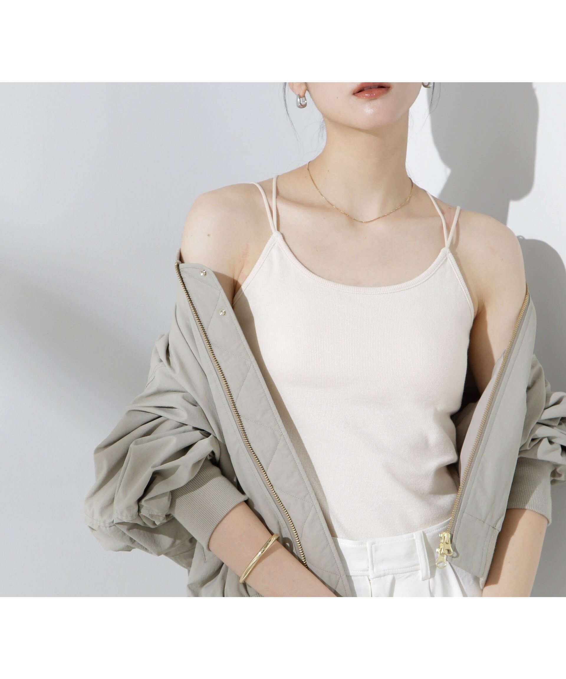 【ナノ ユニバース/nano universe】のカップ付きバッククロスキャミソール 人気、トレンドファッション・服の通販 founy(ファニー) ファッション Fashion レディースファッション Fashion for Women トップス・カットソー Cut & Sew Tops キャミソール&ノースリーブ Camisoles & Sleeveless Tops バッグ Bags アンダー Underwear Essentials インナー Innerwear キャミソール Camisole, Spaghetti Strap Top ジャケット Jacket, Outerwear テレコ Ribbed, Rib Stitch フィット Fit, Slim Fit ベーシック Basic, Essential 羽織 Haori, Light Jacket おすすめ Recommended / Our Picks 2025年 2025 2025春夏・S/S Spring/Summer 2025 SS25 other-1|ID: prp329100004772614 ipo3291000000034580698