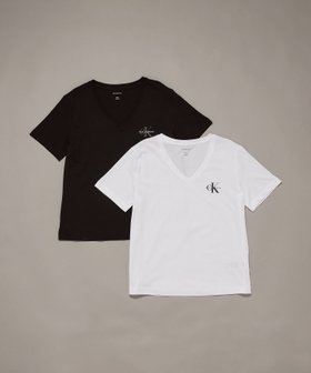 【カルバンクライン/Calvin Klein】の【公式ショップ】 カルバンクライン Tシャツ(2枚パック) - ショートスリーブVネックTシャツ Calvin Klein Jeans 47C906G 人気、トレンドファッション・服の通販 founy(ファニー) ファッション Fashion レディースファッション Fashion for Women トップス・カットソー Cut & Sew Tops シャツ・ブラウス・オフィスカジュアル Elegant Blouses & Button-Ups ロングTシャツ・Tシャツ Longline T-Shirts & Tees Vネックトップス V-Neck Tops / V-Cut Neckline Shirts インナー Innerwear ショート Short, Short Length ジャケット Jacket, Outerwear スリーブ Sleeve, Long Sleeve / Short Sleeve プリント Print, Printed Pattern ワンポイント One Point, Statement Accent 半袖 Short Sleeve, Half Sleeve |ID:prp329100004773183
