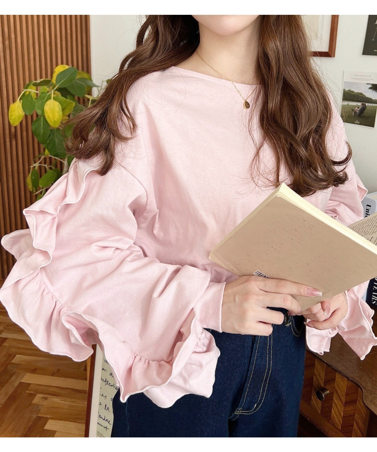 【モーメントプラス/moment+ / MEN】の綿100%天竺ボリュームフリルスリーブロングTシャツ インテリア・キッズ・メンズ・レディースファッション・服の通販 founy(ファニー) ファッション Fashion メンズファッション Fashion for Men カットソー Cut and Sewn Top ガーリー Girly, Feminine Style キャミワンピース Cami Dress, Slip Dress シンプル Simple, Minimal スラックス Slacks, Dress Pants デニム Denim, Jeans Material トレンド Trend, Trending Now 定番 Standard, Basic Item 長袖 Long Sleeve, Full Sleeve ビスチェ Bustier, Corset Top フリル Frill, Ruffle フレア Flare, Flared ベーシック Basic, Essential ボトム Bottoms, Lower Wear マーメイド Mermaid, Fishtail Silhouette 再入荷 Restock / Back in Stock プチプライス・低価格 Affordable / Budget Price おすすめ Recommended / Our Picks エレガント 上品 Elegant ピンク|ID: prp329100004773188 ipo3291000000034586458