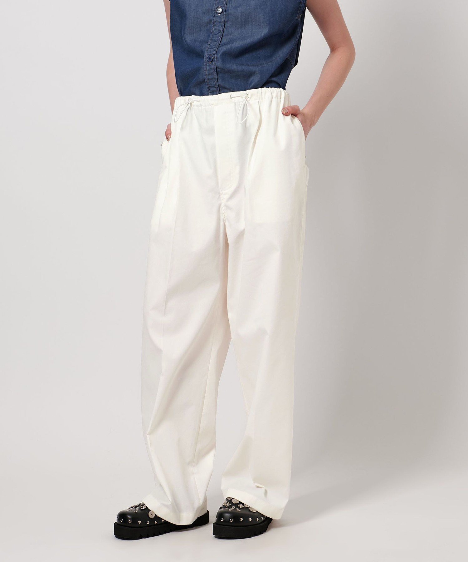 【ユナイテッドアローズ/UNITED ARROWS】のASTRAET フラップポケット イージー パンツ UNISEX インテリア・キッズ・メンズ・レディースファッション・服の通販 founy(ファニー) 　ファッション　Fashion　レディースファッション　Fashion for Women　パンツ　Pants & Trousers　キャンバス　Canvas, Canvas Fabric　ジャケット　Jacket, Outerwear　ストリング　String, Drawstring　テーパード　Tapered, Tapered Pants　ビンテージ　Vintage, Retro Style　フラップ　Flap, Flap Pocket　ポケット　Pocket, Pocket Detail　マニッシュ　Mannish, Boyish　ユニセックス　Unisex, Genderless　おすすめ　Recommended / Our Picks　WHITE|ID: prp329100004773195 ipo3291000000034586579