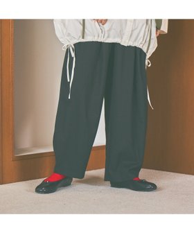 【スタディオ クリップ/studio CLIP】の《days》タックトラウザーパンツ プチ・プラスサイズあり 人気、トレンドファッション・服の通販 founy(ファニー) ファッション Fashion レディースファッション Fashion for Women パンツ Pants & Trousers おすすめ Recommended / Our Picks カットソー Cut and Sewn Top シンプル Simple, Minimal スウェット / スエット Sweatshirt, Sweatwear スラックス Slacks, Dress Pants トレンド Trend, Trending Now フロント Front, Front Design ボトム Bottoms, Lower Wear マニッシュ Mannish, Boyish エレガント 上品 Elegant |ID:prp329100004773209