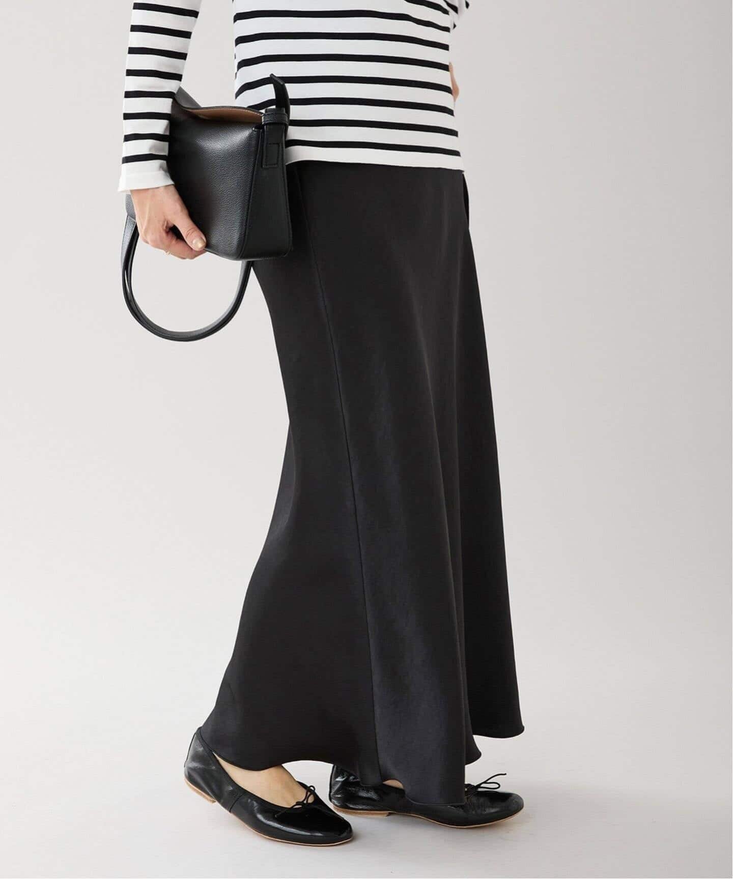 【イエナ/IENA】の《追加15》ダブルサテンスカート インテリア・キッズ・メンズ・レディースファッション・服の通販 founy(ファニー) 　ファッション　Fashion　レディースファッション　Fashion for Women　スカート　Skirts　2025年　2025　2025-2026秋冬・A/W　Autumn/Winter 2025–26 AW25–26　おすすめ　Recommended / Our Picks　サンダル　Sandals, Summer Shoes　スニーカー　Sneakers, Trainers　スリット　Slit, Slit Detail　フラット　Flat, Flat Shoes　ロング　Long, Long-Length　A/W・秋冬　Autumn/Winter　ブラック|ID: prp329100004773222 ipo3291000000034587058