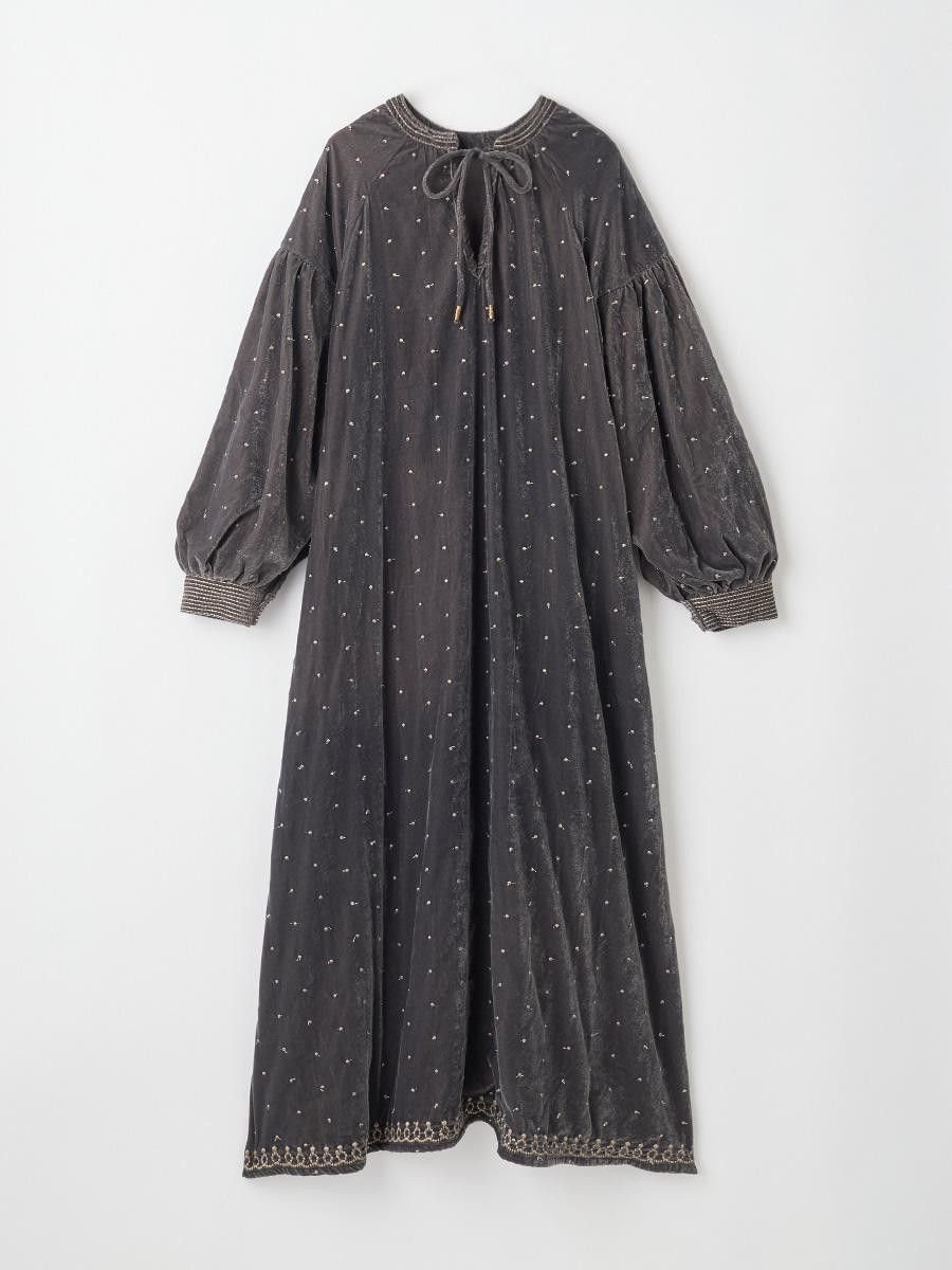 【ヴァン/Vin】のベロアドット刺繍ワンピース インテリア・キッズ・メンズ・レディースファッション・服の通販 founy(ファニー) ファッション Fashion レディースファッション Fashion for Women ワンピース Dresses シンプル Simple, Minimal スリーブ Sleeve, Long Sleeve / Short Sleeve ドット Polka Dot, Dot Pattern バルーン Balloon, Balloon Silhouette ベロア Velour, Soft Velvet リボン Ribbon, Bow 別注 Limited Edition, Custom Order グレー|ID: prp329100004773280 ipo3291000000034832152