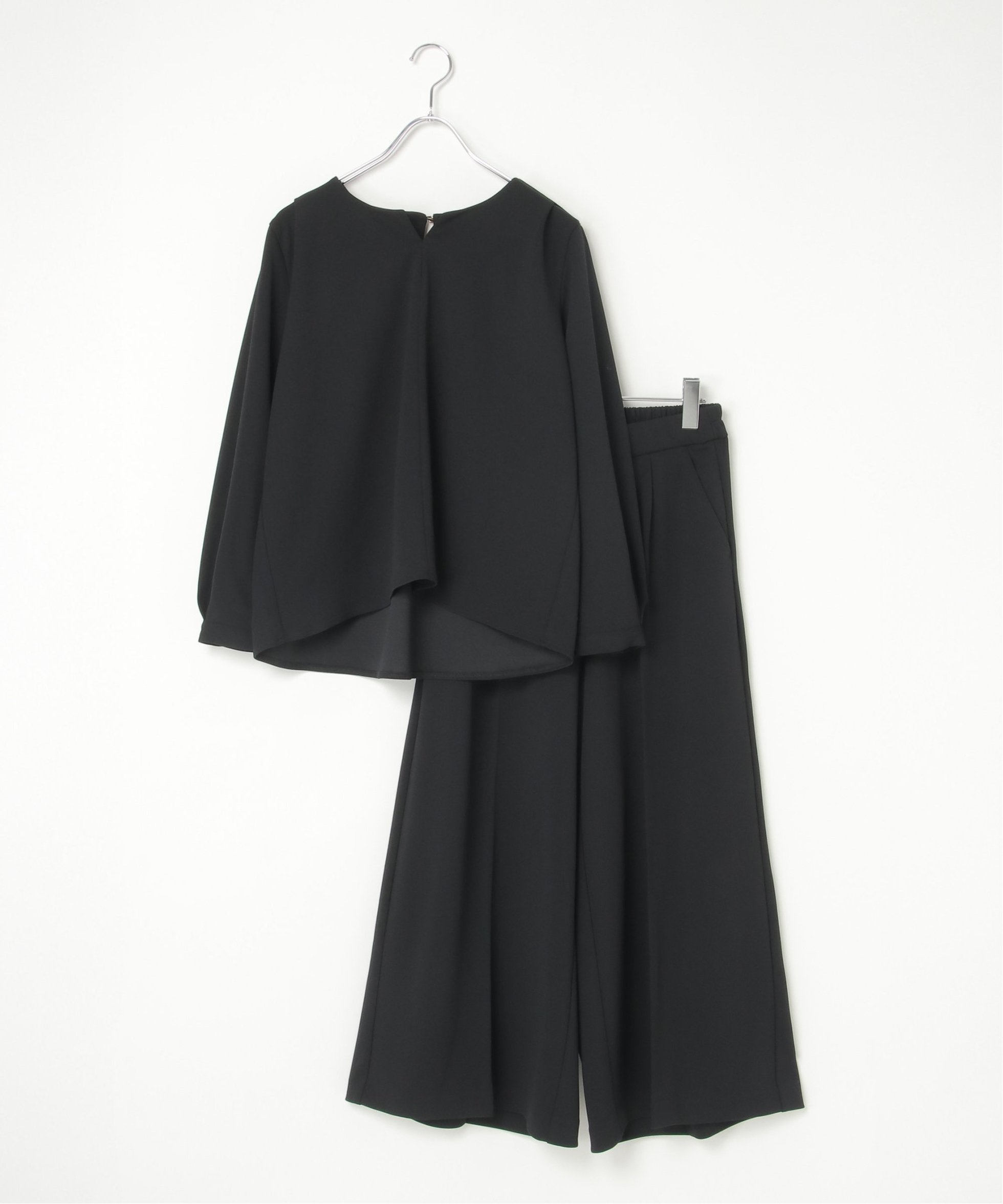 【イッカ/ikka】の【フォーマル対応/2点セット】GOKU楽 長袖フレアセット 人気、トレンドファッション・服の通販 founy(ファニー) 　ファッション　Fashion　レディースファッション　Fashion for Women　トップス・カットソー　Cut & Sew Tops　カットソー　Cut and Sewn Top　ジョーゼット　Georgette, Semi-Sheer Fabric　ストレッチ　Stretch, Stretchy Fabric　フェミニン　Feminine, Girly　フォーマル　Formal, Dressy　フレア　Flare, Flared　ボトム　Bottoms, Lower Wear　エレガント 上品　Elegant　長袖　Long Sleeve, Full Sleeve　 other-1|ID: prp329100004773287 ipo3291000000034588334