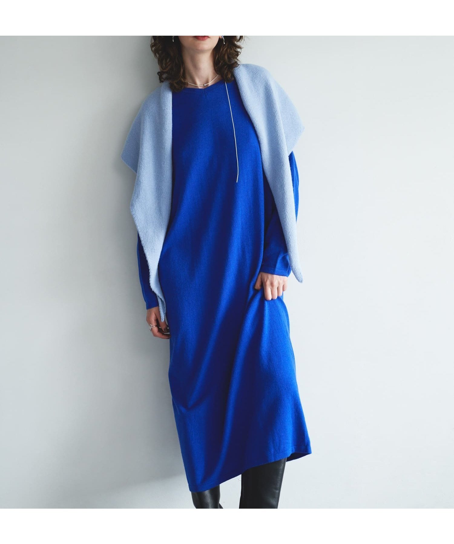 【アーバンリサーチ ロッソ/URBAN RESEARCH ROSSO】のカシミヤ混2WAYニットワンピース インテリア・キッズ・メンズ・レディースファッション・服の通販 founy(ファニー) 　ファッション　Fashion　レディースファッション　Fashion for Women　ワンピース　Dresses　ニットワンピース　Knit Dresses　2024年　2024　2024-2025秋冬・A/W　Autumn/Winter 2024–25 AW24–25　冬　Winter / This Winter　ショルダー　Shoulder, Shoulder Strap　ドロップ　Drop Shoulder, Dropped Style　ラウンド　Round, Round Neck　ロング　Long, Long-Length　A/W・秋冬　Autumn/Winter　BLUE|ID: prp329100004773358 ipo3291000000034590482
