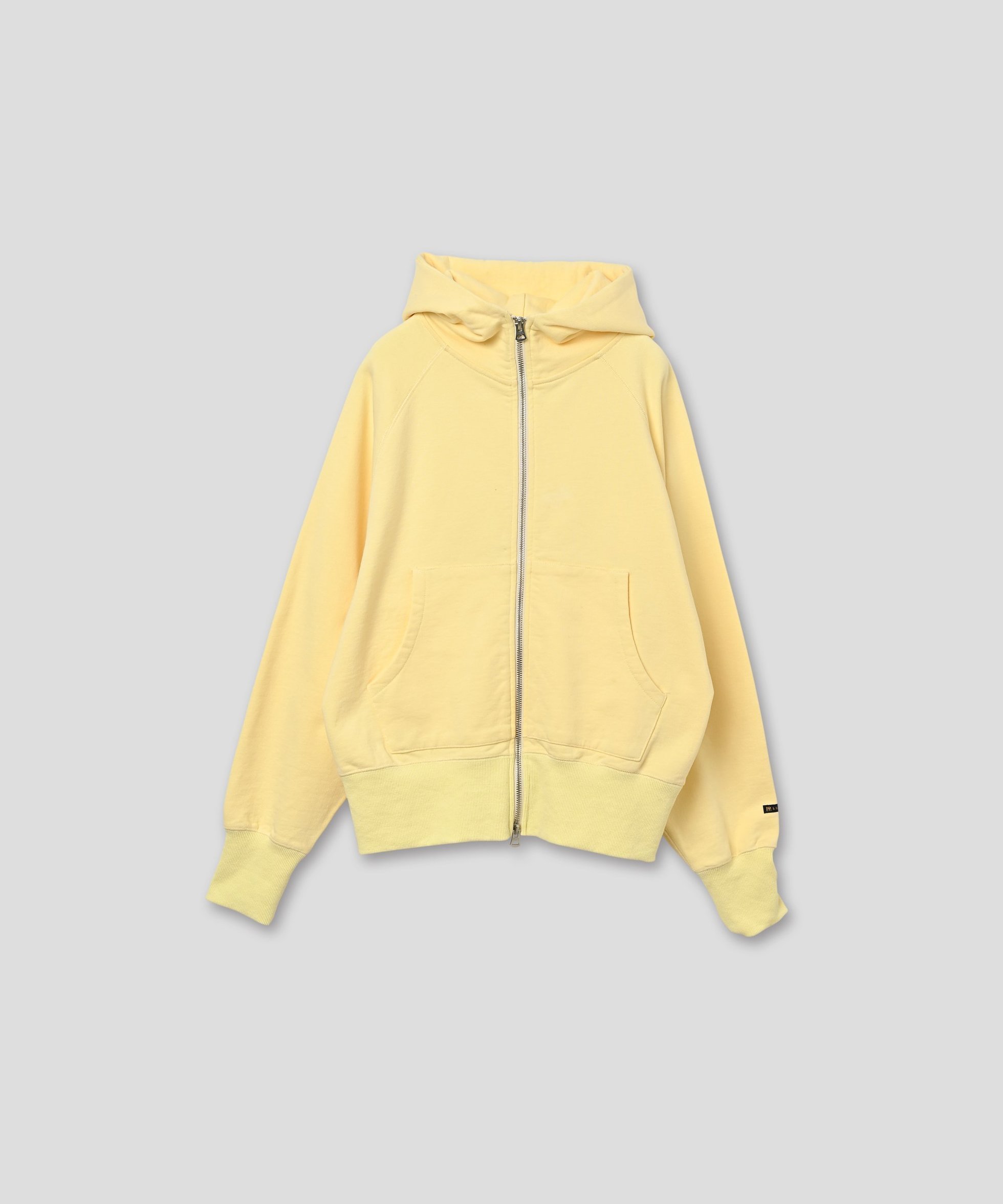 【ビーアパートメント/b apartment / MEN】の「KHA KI / カーキ」ZIP UP HOODIE インテリア・キッズ・メンズ・レディースファッション・服の通販 founy(ファニー) ファッション Fashion メンズファッション Fashion for Men コンパクト Compact, Small Size スウェット / スエット Sweatshirt, Sweatwear ダブル Double, Double-Breasted フロント Front, Front Design ポケット Pocket, Pocket Detail ミリタリー Military, Army Style A/W・秋冬 Autumn/Winter 冬 Winter / This Winter 再入荷 Restock / Back in Stock PALEYELLOW|ID: prp329100004773440 ipo3291000000034591882
