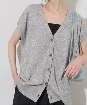 【ジャーナルスタンダード/JOURNAL STANDARD】の《追加2》リネンレーヨンニュアンスベスト 人気、トレンドファッション・服の通販 founy(ファニー) ファッション Fashion レディースファッション Fashion for Women アウター Coat / Outerwear Collection トップス・カットソー Cut & Sew Tops ベスト&ジレ / 重ね着スタイル Vests & Gilets 2025年 2025 2025春夏・S/S Spring/Summer 2025 SS25 おすすめ Recommended / Our Picks カシュクール Wrap Design カットソー Cut and Sewn Top サマー Summer, Summer Style シェイプ Shape, Slim Fit セットアップ Set-Up, Coordinated Outfit ベスト Vest, Waistcoat リネン Linen, Linen Fabric 夏 Summer |ID:prp329100004773549