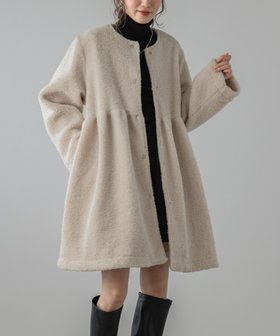 【ラジュール/Lajour】のペプラムボアコート 人気、トレンドファッション・服の通販 founy(ファニー) ファッション Fashion レディースファッション Fashion for Women アウター Coat / Outerwear Collection コート・ロングコート・ピーコート Long Coats, Peacoats & More おすすめ Recommended / Our Picks ショート Short, Short Length スキニー Skinny, Slim Fit チュニック Tunic, Long Top ペプラム Peplum, Flared Hem モコモコ Fuzzy, Fluffy 切替 Switching, Contrast Panel |ID:prp329100004773942