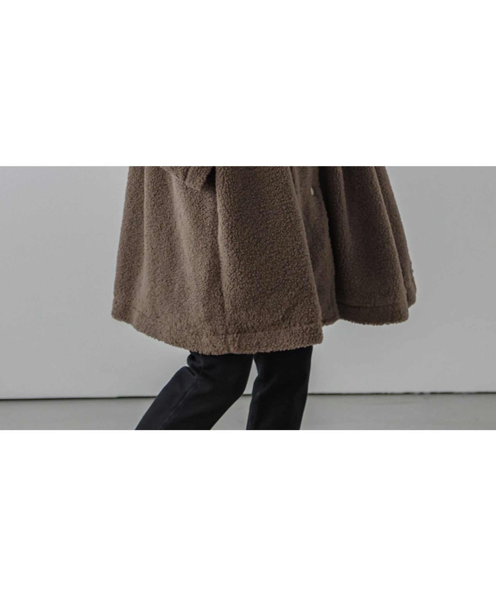 【ラジュール/Lajour】のペプラムボアコート インテリア・キッズ・メンズ・レディースファッション・服の通販 founy(ファニー) ファッション Fashion レディースファッション Fashion for Women アウター Coat / Outerwear Collection コート・ロングコート・ピーコート Long Coats, Peacoats & More おすすめ Recommended / Our Picks ショート Short, Short Length スキニー Skinny, Slim Fit チュニック Tunic, Long Top ペプラム Peplum, Flared Hem モコモコ Fuzzy, Fluffy 切替 Switching, Contrast Panel ブラウン|ID: prp329100004773942 ipo3291000000034599178