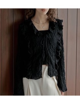 【リエディ/Re:EDIT】のふくれジャガードレースフリルブラウス 人気、トレンドファッション・服の通販 founy(ファニー) ファッション Fashion レディースファッション Fashion for Women トップス・カットソー Cut & Sew Tops シャツ・ブラウス・オフィスカジュアル Elegant Blouses & Button-Ups インナー Innerwear キャミソール Camisole, Spaghetti Strap Top ジャケット Jacket, Outerwear デニム Denim, Jeans Material トレンド Trend, Trending Now フェミニン Feminine, Girly フリル Frill, Ruffle フロント Front, Front Design ベスト Vest, Waistcoat リボン Ribbon, Bow レース Lace, Lace Fabric |ID:prp329100004773971