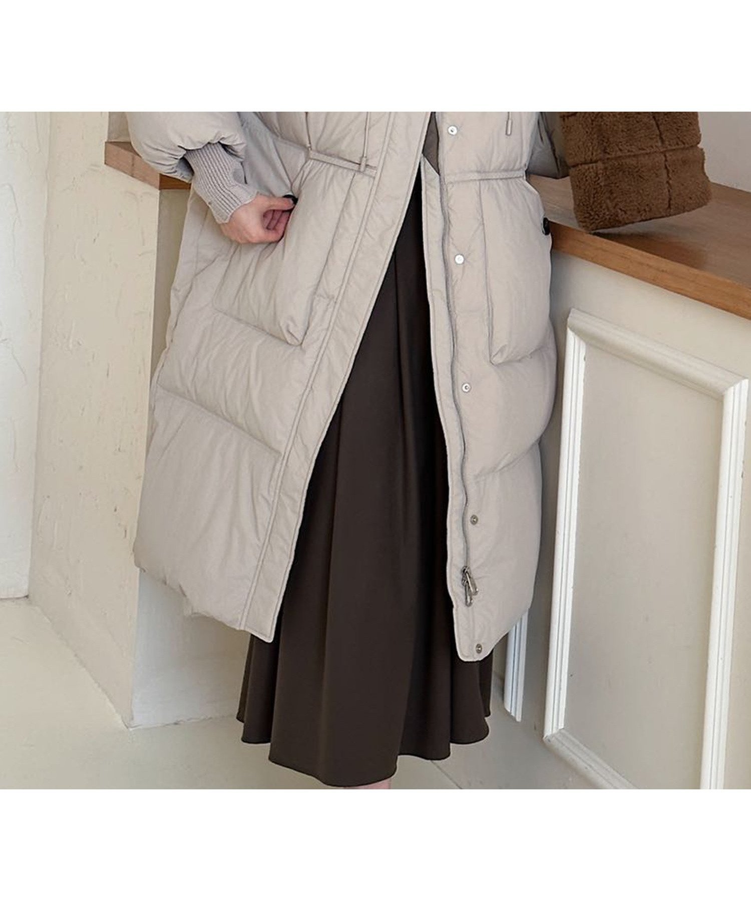 【アイモハ/aimoha】のaimoha -select-/オーバーサイズ中綿ロングダウンコート インテリア・キッズ・メンズ・レディースファッション・服の通販 founy(ファニー) 　ファッション　Fashion　レディースファッション　Fashion for Women　アウター　Coat / Outerwear Collection　コート・ロングコート・ピーコート　Long Coats, Peacoats & More　ダウンジャケット・軽量ダウン　Warm & Lightweight Down Jackets　おすすめ　Recommended / Our Picks　シンプル　Simple, Minimal　スウェット / スエット　Sweatshirt, Sweatwear　トレンド　Trend, Trending Now　冬　Winter / This Winter　旅行　Travel　防寒　Cold Protection, Winter-Ready　ライトベージュ|ID: prp329100004773994 ipo3291000000034600558