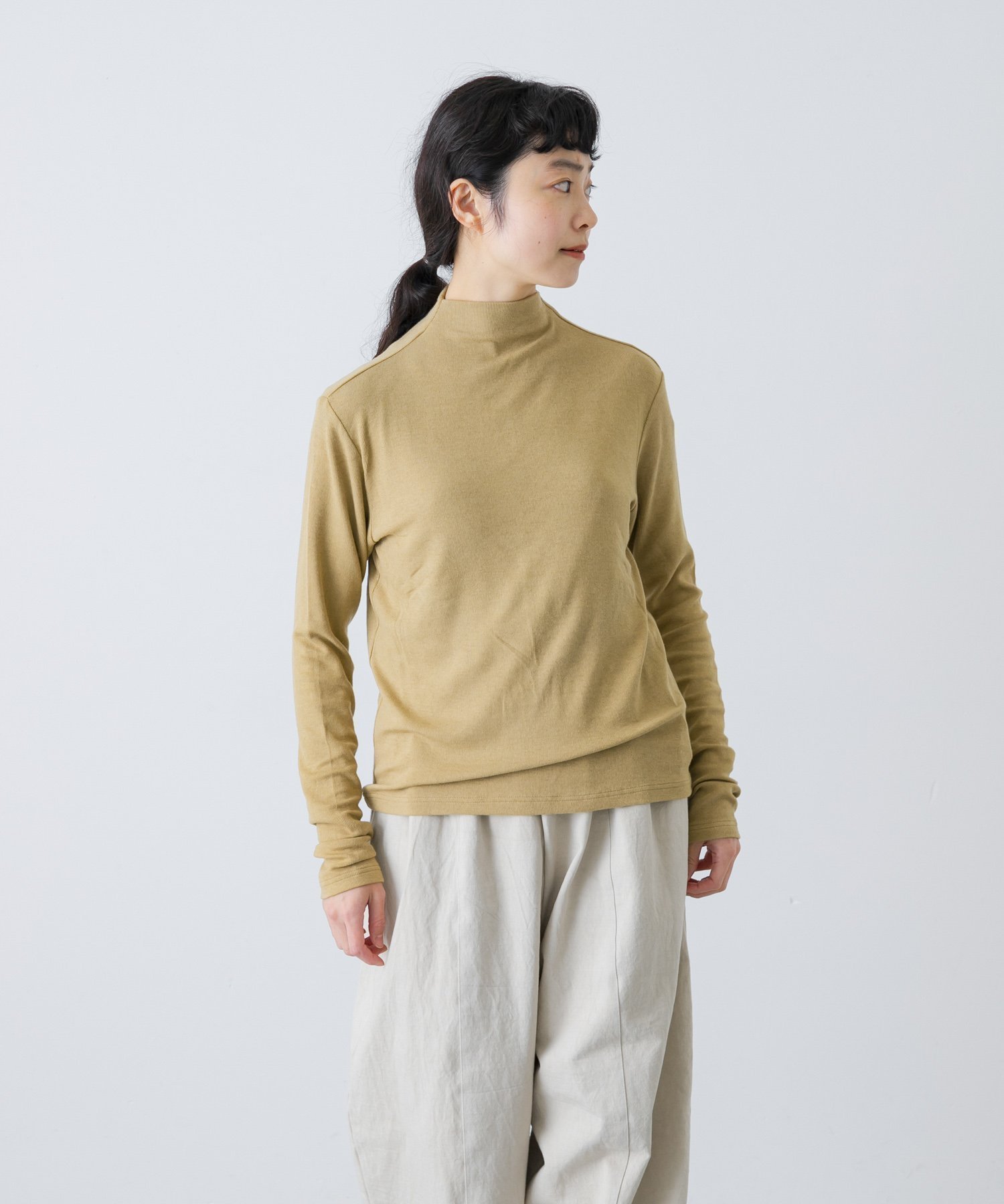 【かぐれ/kagure / URBAN RESEARCH】のボトルネックソフトリブカットソー 人気、トレンドファッション・服の通販 founy(ファニー) 　ファッション　Fashion　レディースファッション　Fashion for Women　トップス・カットソー　Cut & Sew Tops　カットソー・ベーシックTシャツ　Cut-and-Sewn Tops / Stretch Tees & Basics　2025年　2025　2025-2026秋冬・A/W　Autumn/Winter 2025–26 AW25–26　冬　Winter / This Winter　おすすめ　Recommended / Our Picks　インナー　Innerwear　カットソー　Cut and Sewn Top　サロペット　Overalls, Salopette　シンプル　Simple, Minimal　ベスト　Vest, Waistcoat　ボトルネック　Bottle Neck, Mock Neck　A/W・秋冬　Autumn/Winter　 other-1|ID: prp329100004774673 ipo3291000000034606995