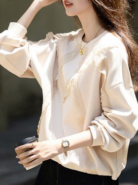 【ドゥーベル/Doux Belle】のレース切替ドロスト付きトップス レディース トップス 人気、トレンドファッション・服の通販 founy(ファニー) ファッション Fashion レディースファッション Fashion for Women トップス・カットソー Cut & Sew Tops ドローストリング Drawstring, Pull Cord フェミニン Feminine, Girly リラックス Relax, Relaxed Fit レース Lace, Lace Fabric エレガント 上品 Elegant 切替 Switching, Contrast Panel 春 Spring 秋 Autumn 長袖 Long Sleeve, Full Sleeve |ID:prp329100004774717