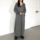 【ココモモ/COCOMOMO】の選べる2丈 Vネック ワンピース ロング丈 マキシ丈 ニットワンピース 長袖 人気、トレンドファッション・服の通販 founy(ファニー) ファッション Fashion レディースファッション Fashion for Women ワンピース Dresses ニットワンピース Knit Dresses アクリル Acrylic Material インナー Innerwear タートルネック Turtleneck, High Neck デコルテ Décolleté, Neckline 長袖 Long Sleeve, Full Sleeve バランス Balance, Style Balance ペチコート Petticoat, Underskirt マキシ Maxi, Full Length ロング Long, Long-Length おすすめ Recommended / Our Picks thumbnail ダークグレー|ID: prp329100004774875 ipo3291000000034609217