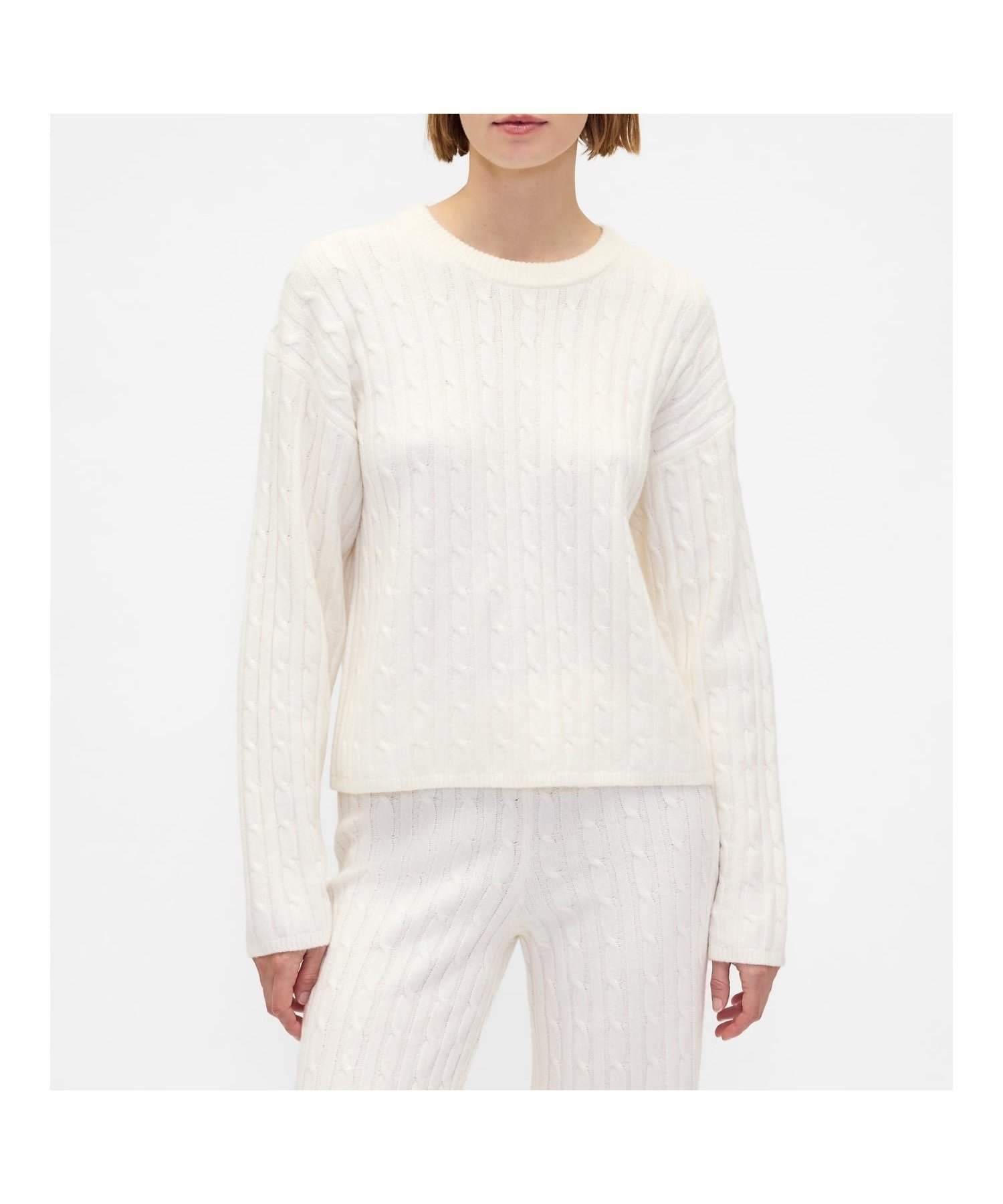 【ギャップ/GAP】のCashSoft カシミヤタッチ ケーブルニット クルーネックセーター インテリア・キッズ・メンズ・レディースファッション・服の通販 founy(ファニー) ファッション Fashion レディースファッション Fashion for Women トップス・カットソー Cut & Sew Tops ニット Knit Tops & Sweaters おすすめ Recommended / Our Picks クラシック Classic, Timeless Style ショルダー Shoulder, Shoulder Strap ショート Short, Short Length ダウン Down, Puffer ドロップ Drop Shoulder, Dropped Style フィット Fit, Slim Fit ルーズ Loose, Oversized 長袖 Long Sleeve, Full Sleeve IVORY_FROST|ID: prp329100004774893 ipo3291000000034871334