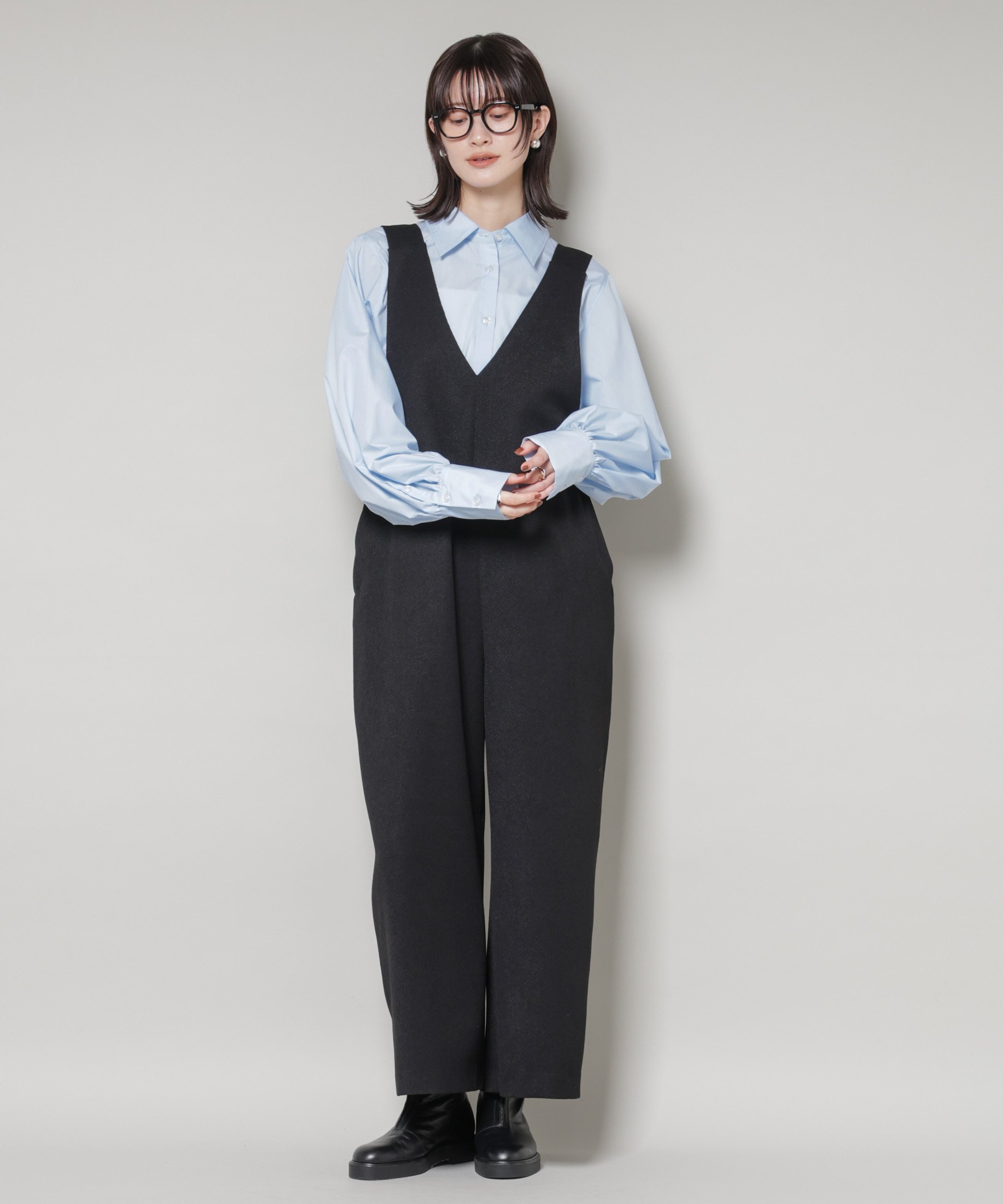 【ナノ ユニバース/nano universe】のVネックオールインワン 人気、トレンドファッション・服の通販 founy(ファニー) 　ファッション　Fashion　レディースファッション　Fashion for Women　トップス・カットソー　Cut & Sew Tops　Vネックトップス　V-Neck Tops / V-Cut Neckline Shirts　ワンピース　Dresses　オールインワン・ワンピース　Dresses and Jumpsuits　インナー　Innerwear　カーディガン　Cardigan, Knitwear　ジャケット　Jacket, Outerwear　リブニット　Rib Knit, Ribbed Knit　リラックス　Relax, Relaxed Fit　ロング　Long, Long-Length　ワイド　Wide, Wide Fit　アウトレット　Outlet / Clearance　おすすめ　Recommended / Our Picks　2025年　2025　2025-2026秋冬・A/W　Autumn/Winter 2025–26 AW25–26　 other-1|ID: prp329100004774921 ipo3291000000034610066