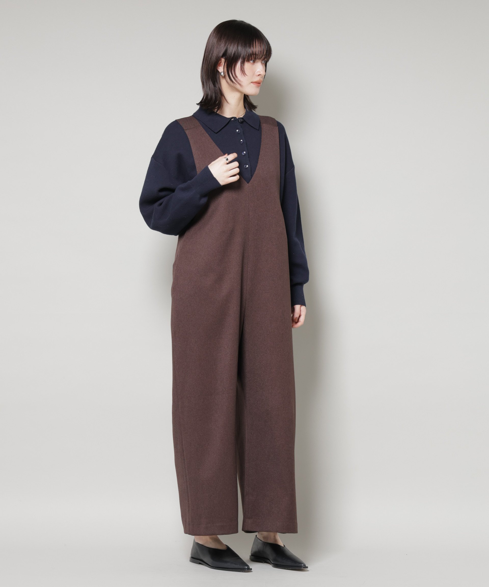 【ナノ ユニバース/nano universe】のVネックオールインワン インテリア・キッズ・メンズ・レディースファッション・服の通販 founy(ファニー) 　ファッション　Fashion　レディースファッション　Fashion for Women　トップス・カットソー　Cut & Sew Tops　Vネックトップス　V-Neck Tops / V-Cut Neckline Shirts　ワンピース　Dresses　オールインワン・ワンピース　Dresses and Jumpsuits　インナー　Innerwear　カーディガン　Cardigan, Knitwear　ジャケット　Jacket, Outerwear　リブニット　Rib Knit, Ribbed Knit　リラックス　Relax, Relaxed Fit　ロング　Long, Long-Length　ワイド　Wide, Wide Fit　アウトレット　Outlet / Clearance　おすすめ　Recommended / Our Picks　2025年　2025　2025-2026秋冬・A/W　Autumn/Winter 2025–26 AW25–26　ブラウン|ID: prp329100004774921 ipo3291000000034610069