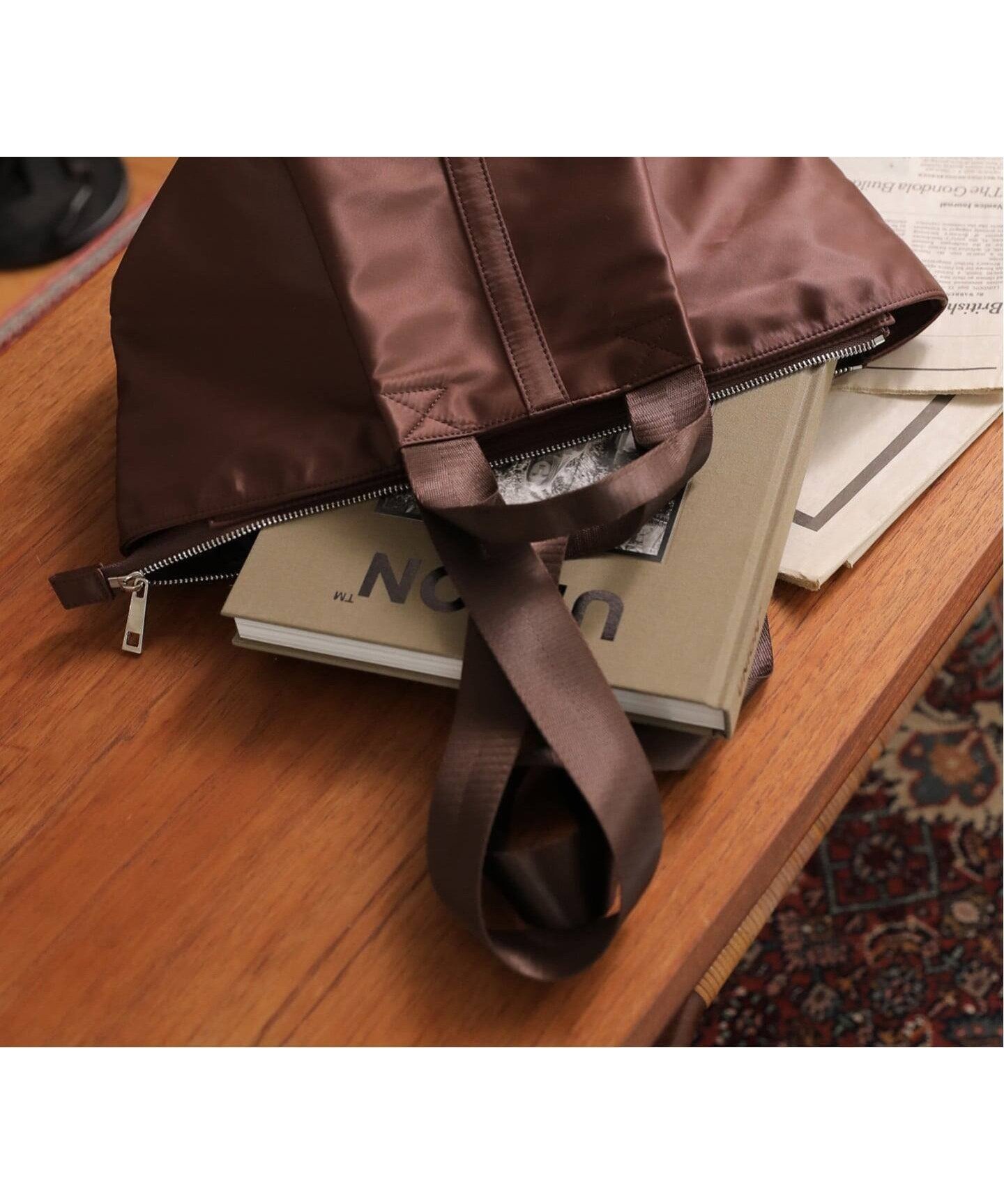 【ジャーナルスタンダード レリューム/JOURNAL STANDARD relume】の《WEB限定追加2》RELUME ナイロントートバッグ インテリア・キッズ・メンズ・レディースファッション・服の通販 founy(ファニー) ファッション Fashion レディースファッション Fashion for Women バッグ Bags 2025年 2025 2025-2026秋冬・A/W Autumn/Winter 2025–26 AW25–26 おすすめ Recommended / Our Picks スマート Smart, Elegant ポケット Pocket, Pocket Detail ブラウン|ID: prp329100004774952 ipo3291000000034610444