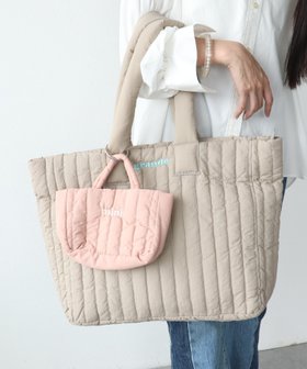 【スリーフォータイム/Three Four Time】のThree Four Time/BIGキルト親子BAG 人気、トレンドファッション・服の通販 founy(ファニー) ファッション Fashion レディースファッション Fashion for Women バッグ Bags キルティング Quilted, Quilting キルト Quilt, Quilted Fabric コンビ Combo, Combination Style スマート Smart, Elegant 財布 Wallet, Purse ポケット Pocket, Pocket Detail ポーチ Pouch, Small Case おすすめ Recommended / Our Picks |ID:prp329100004774964