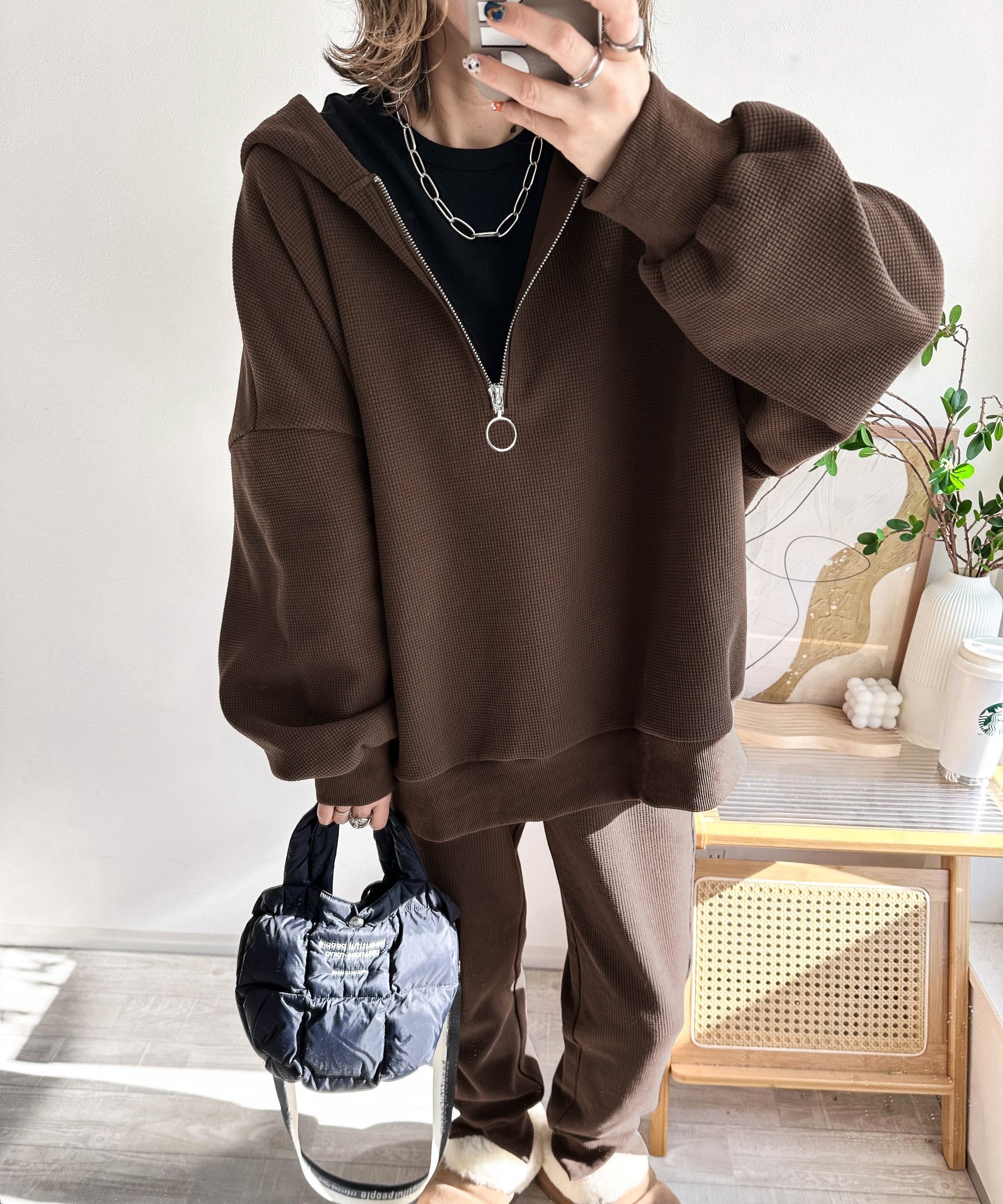 【ラジュール/Lajour】のワッフルハーフジップ セットアップ インテリア・キッズ・メンズ・レディースファッション・服の通販 founy(ファニー) 　ファッション　Fashion　レディースファッション　Fashion for Women　セットアップ　Matching Sets　シンプル　Simple, Minimal　セットアップ　Set-Up, Coordinated Outfit　トレンド　Trend, Trending Now　ルーズ　Loose, Oversized　ワッフル　Waffle, Waffle Knit　ブラウン|ID: prp329100004775031 ipo3291000000034611389