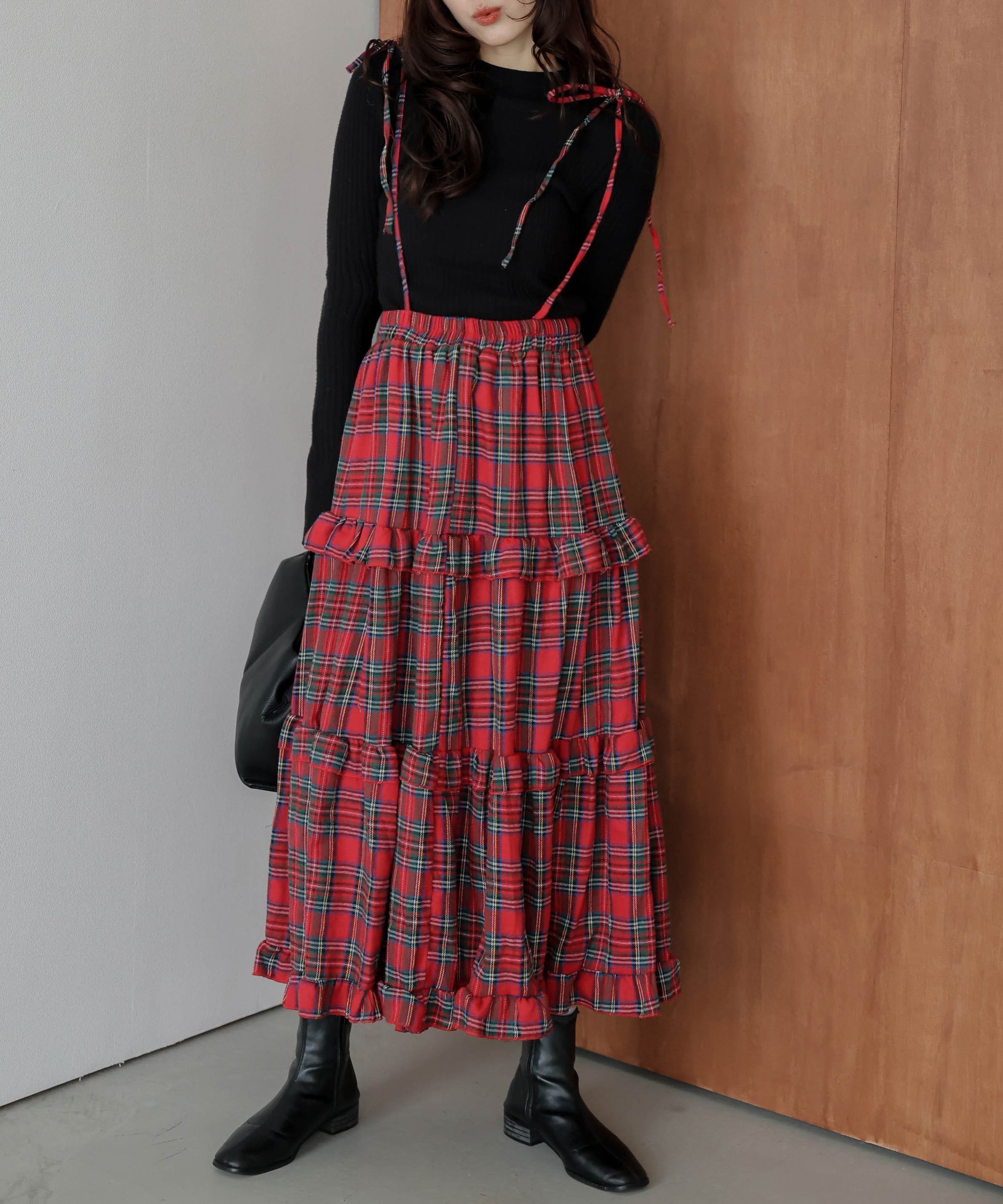 【ラジュール/Lajour】のティアード フリルスカート インテリア・キッズ・メンズ・レディースファッション・服の通販 founy(ファニー) ファッション Fashion レディースファッション Fashion for Women スカート Skirts おすすめ Recommended / Our Picks ガーリー Girly, Feminine Style サロペット Overalls, Salopette シンプル Simple, Minimal スウェット / スエット Sweatshirt, Sweatwear ティアード Tiered, Tiered Style ティアードスカート Tiered Skirt, Flounced Skirt パーカー Hoodie, Parka フェミニン Feminine, Girly フリル Frill, Ruffle リボン Ribbon, Bow A/W・秋冬 Autumn/Winter レッド|ID: prp329100004775811 ipo3291000000034621187