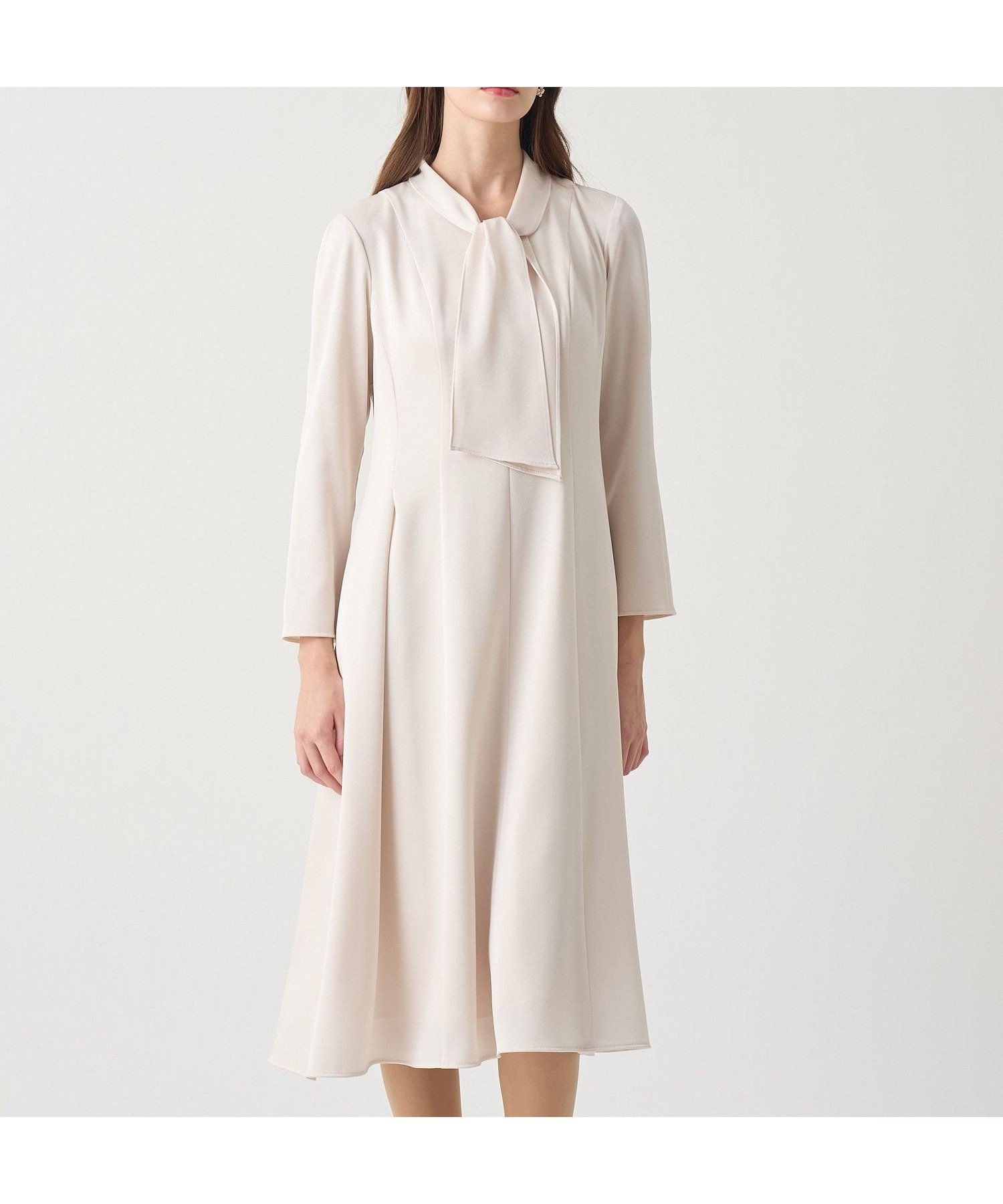 【アナイ/ANAYI】の【Eternal Line 2026】トリアセサテンボウタイ ワンピース インテリア・キッズ・メンズ・レディースファッション・服の通販 founy(ファニー) 　ファッション　Fashion　レディースファッション　Fashion for Women　ワンピース　Dresses　エレガント 上品　Elegant　吸水　Absorbent, Quick-Dry　シンプル　Simple, Minimal　ジャケット　Jacket, Outerwear　スマート　Smart, Elegant　セットアップ　Set-Up, Coordinated Outfit　フレア　Flare, Flared　ボウタイ　Bow Tie, Neck Bow　ワンポイント　One Point, Statement Accent　再入荷　Restock / Back in Stock　ivory|ID: prp329100004775902 ipo3291000000035216793