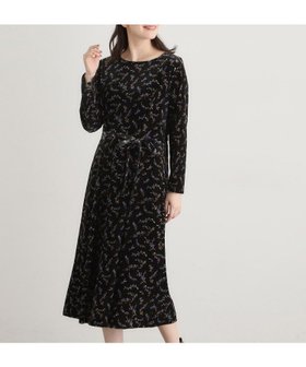 【ローラアシュレイ/LAURA ASHLEY】の【洗える/同柄アイテムあり】エラビー スプリッグ柄ベロアワンピース 人気、トレンドファッション・服の通販 founy(ファニー) ファッション Fashion レディースファッション Fashion for Women ワンピース Dresses おすすめ Recommended / Our Picks なめらか Smooth, Silky Texture エレガント 上品 Elegant スマート Smart, Elegant ベロア Velour, Soft Velvet ポケット Pocket, Pocket Detail ラグジュアリー Luxury, Elegant リボン Ribbon, Bow 洗える Machine Washable |ID:prp329100004775951