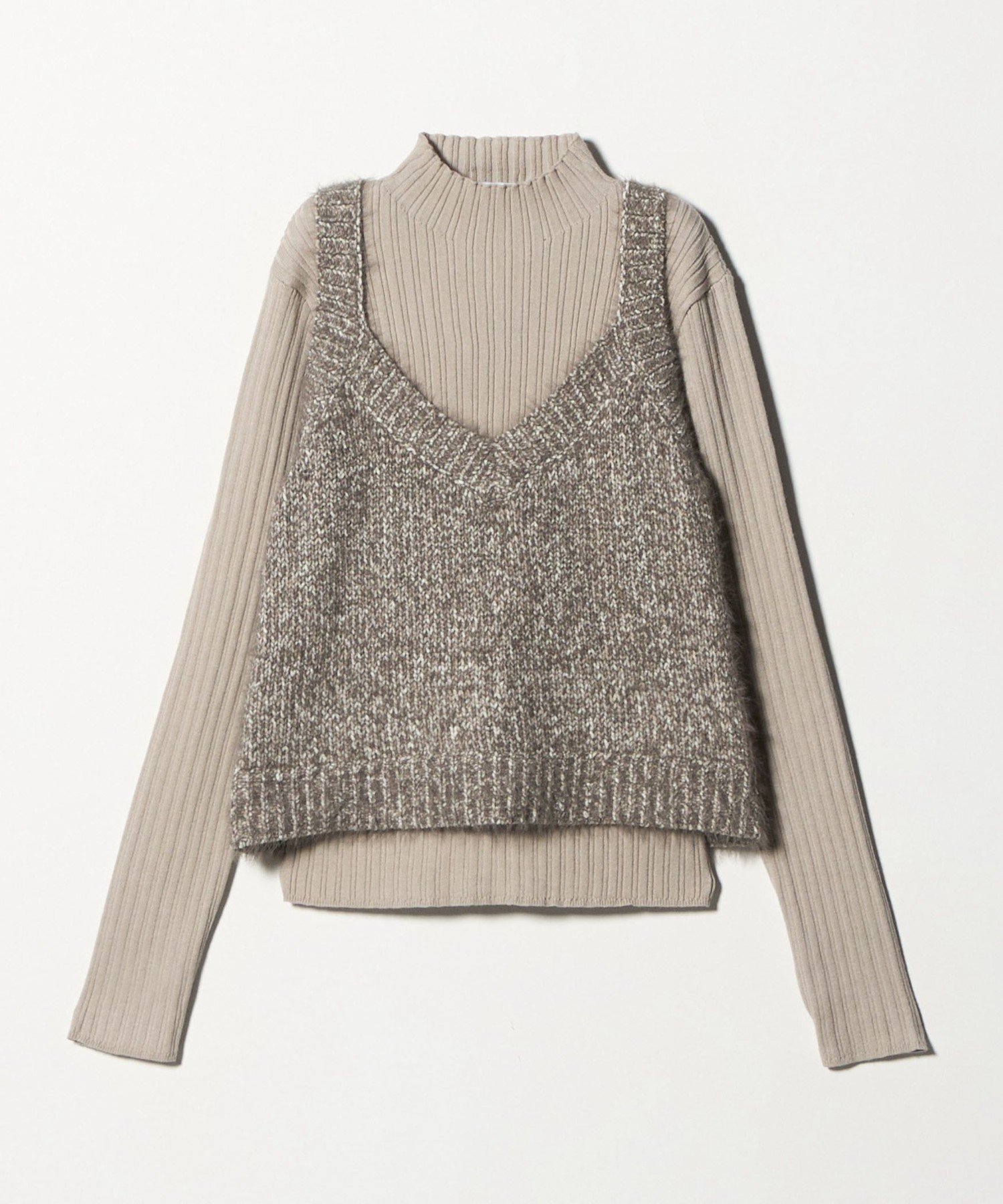 【ユナイテッドアローズ/UNITED ARROWS】のフェザーミックス キャミ+ハイネックニット A DAY IN THE LIFE インテリア・キッズ・メンズ・レディースファッション・服の通販 founy(ファニー) 　ファッション　Fashion　レディースファッション　Fashion for Women　トップス・カットソー　Cut & Sew Tops　ニット　Knit Tops & Sweaters　キャミソール&ノースリーブ　Camisoles & Sleeveless Tops　インナー　Innerwear　キャミ　Camisole, Cami Top　キャミソール　Camisole, Spaghetti Strap Top　シンプル　Simple, Minimal　トレンド　Trend, Trending Now　ハイネック　High Neck, Mock Neck　バランス　Balance, Style Balance　フェザー　Feather, Feather Detail　ベーシック　Basic, Essential　ミックス　Mix, Mixed Style　メランジ　Melange, Mixed Yarn　リブニット　Rib Knit, Ribbed Knit　ワイド　Wide, Wide Fit　アウトレット　Outlet / Clearance　ビジネス 仕事 通勤　Business / Work / Commuting　BEIGE|ID: prp329100004776004 ipo3291000000034905897