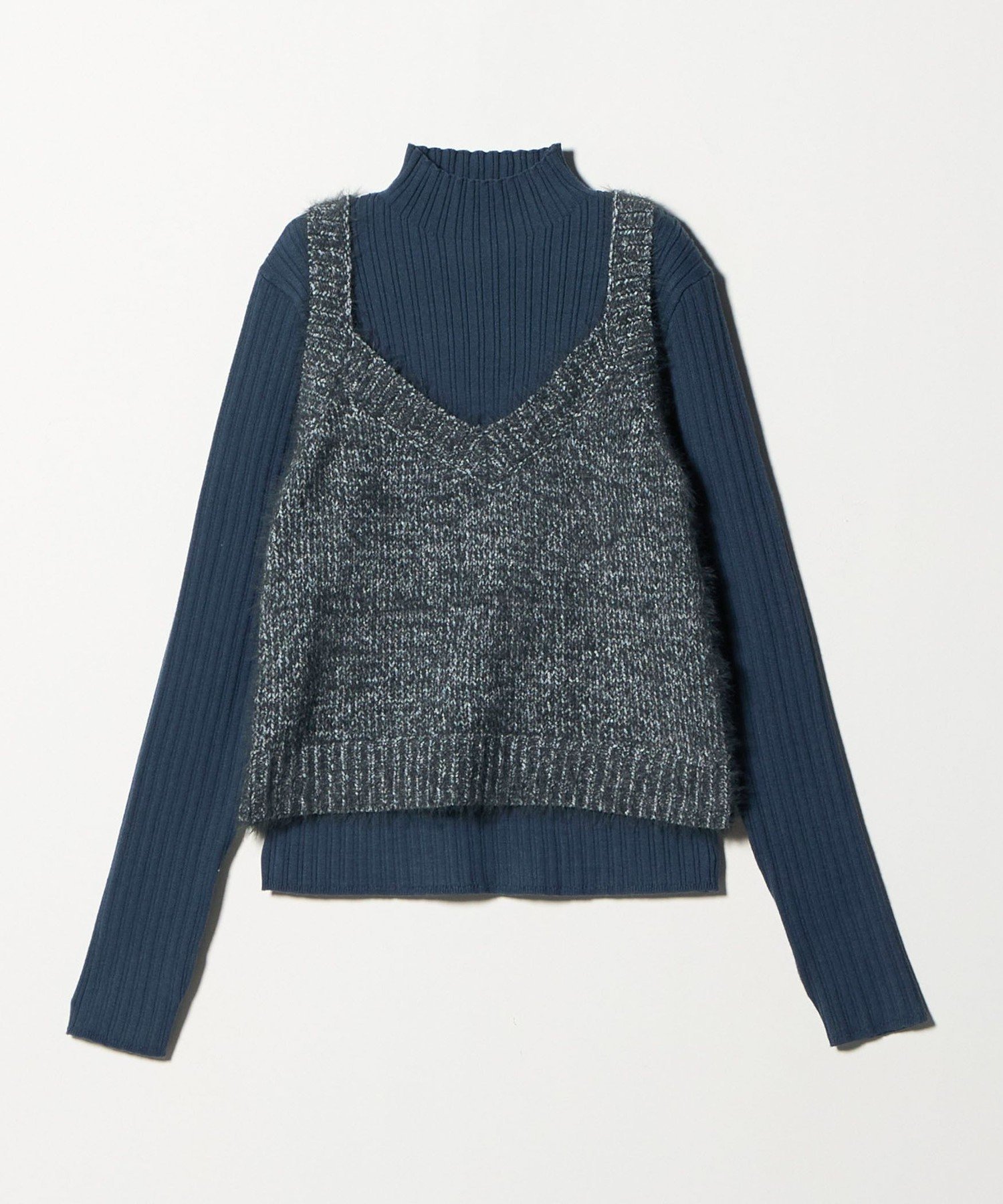 【ユナイテッドアローズ/UNITED ARROWS】のフェザーミックス キャミ+ハイネックニット A DAY IN THE LIFE インテリア・キッズ・メンズ・レディースファッション・服の通販 founy(ファニー) 　ファッション　Fashion　レディースファッション　Fashion for Women　トップス・カットソー　Cut & Sew Tops　ニット　Knit Tops & Sweaters　キャミソール&ノースリーブ　Camisoles & Sleeveless Tops　インナー　Innerwear　キャミ　Camisole, Cami Top　キャミソール　Camisole, Spaghetti Strap Top　シンプル　Simple, Minimal　トレンド　Trend, Trending Now　ハイネック　High Neck, Mock Neck　バランス　Balance, Style Balance　フェザー　Feather, Feather Detail　ベーシック　Basic, Essential　ミックス　Mix, Mixed Style　メランジ　Melange, Mixed Yarn　リブニット　Rib Knit, Ribbed Knit　ワイド　Wide, Wide Fit　アウトレット　Outlet / Clearance　ビジネス 仕事 通勤　Business / Work / Commuting　ROYAL|ID: prp329100004776004 ipo3291000000034905899