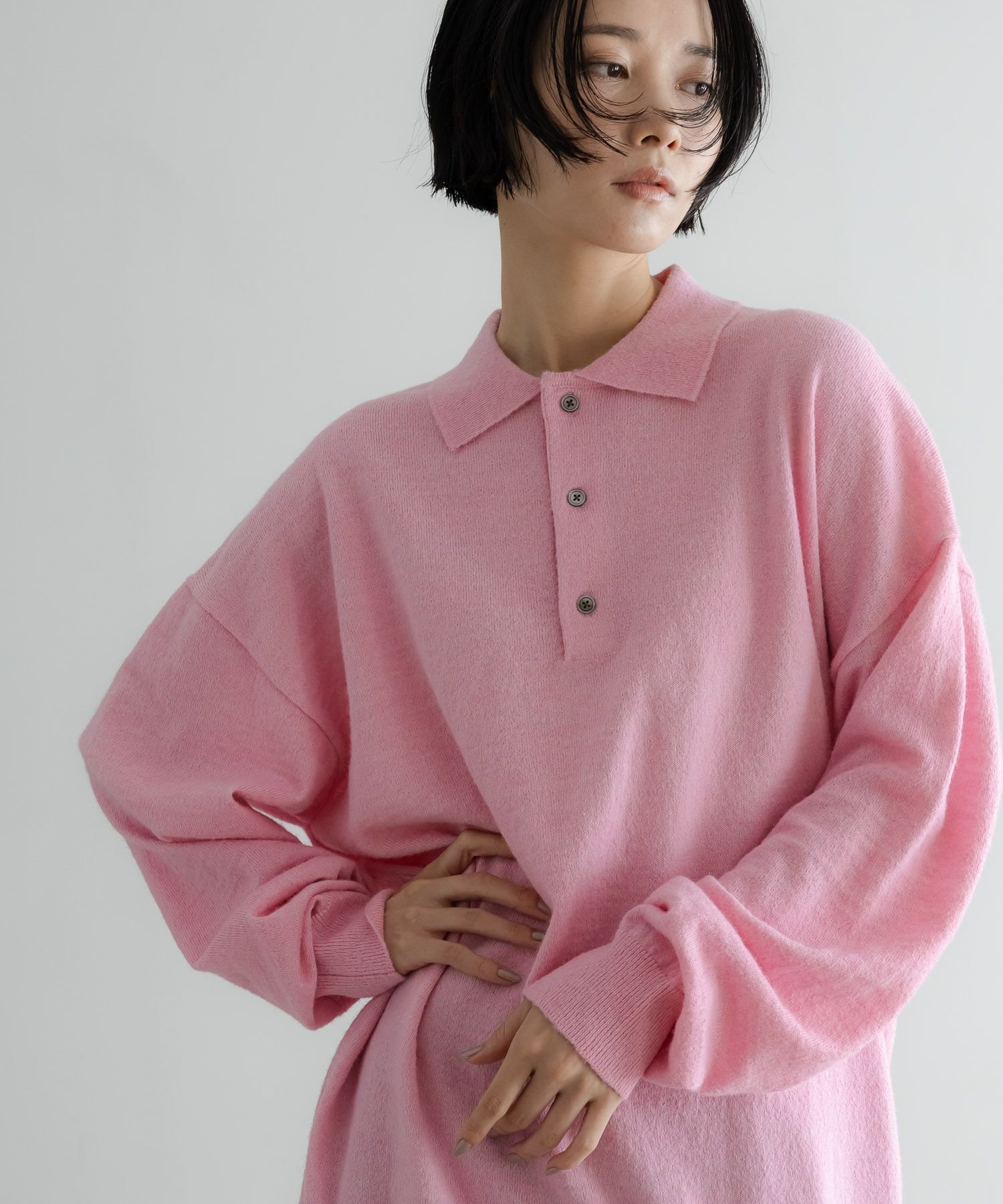 【ローリーズファーム/LOWRYS FARM】の【LFM】ハイゲージニットポロ インテリア・キッズ・メンズ・レディースファッション・服の通販 founy(ファニー) 　ファッション　Fashion　レディースファッション　Fashion for Women　トップス・カットソー　Cut & Sew Tops　ニット　Knit Tops & Sweaters　おすすめ　Recommended / Our Picks　インナー　Innerwear　シンプル　Simple, Minimal　ボトム　Bottoms, Lower Wear　ポロシャツ　Polo Shirt, Collared Tee　リラックス　Relax, Relaxed Fit　エレガント 上品　Elegant　ピンク25|ID: prp329100004776017 ipo3291000000034622846