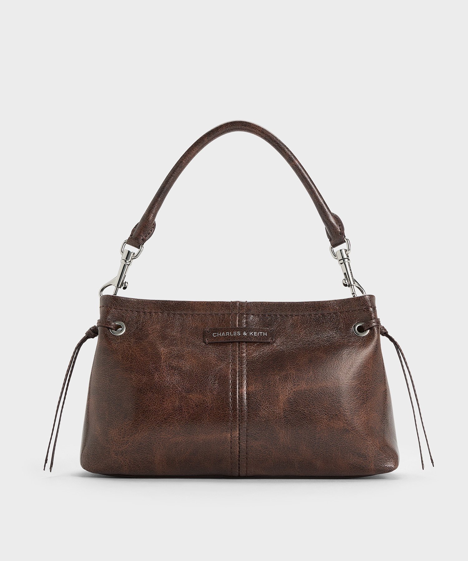 【チャールズ アンド キース/CHARLES & KEITH】のNoane ノアン クリンクルエフェクトドロウストリングトップハンドルバッグ 人気、トレンドファッション・服の通販 founy(ファニー) 　ファッション　Fashion　レディースファッション　Fashion for Women　バッグ　Bags　コンパクト　Compact, Small Size　スマート　Smart, Elegant　タッセル　Tassel, Fringe　リップ　Lip, Lip Motif　旅行　Travel　財布　Wallet, Purse　軽量　Lightweight, Ultra Light　 other-1|ID: prp329100004776036 ipo3291000000034623054