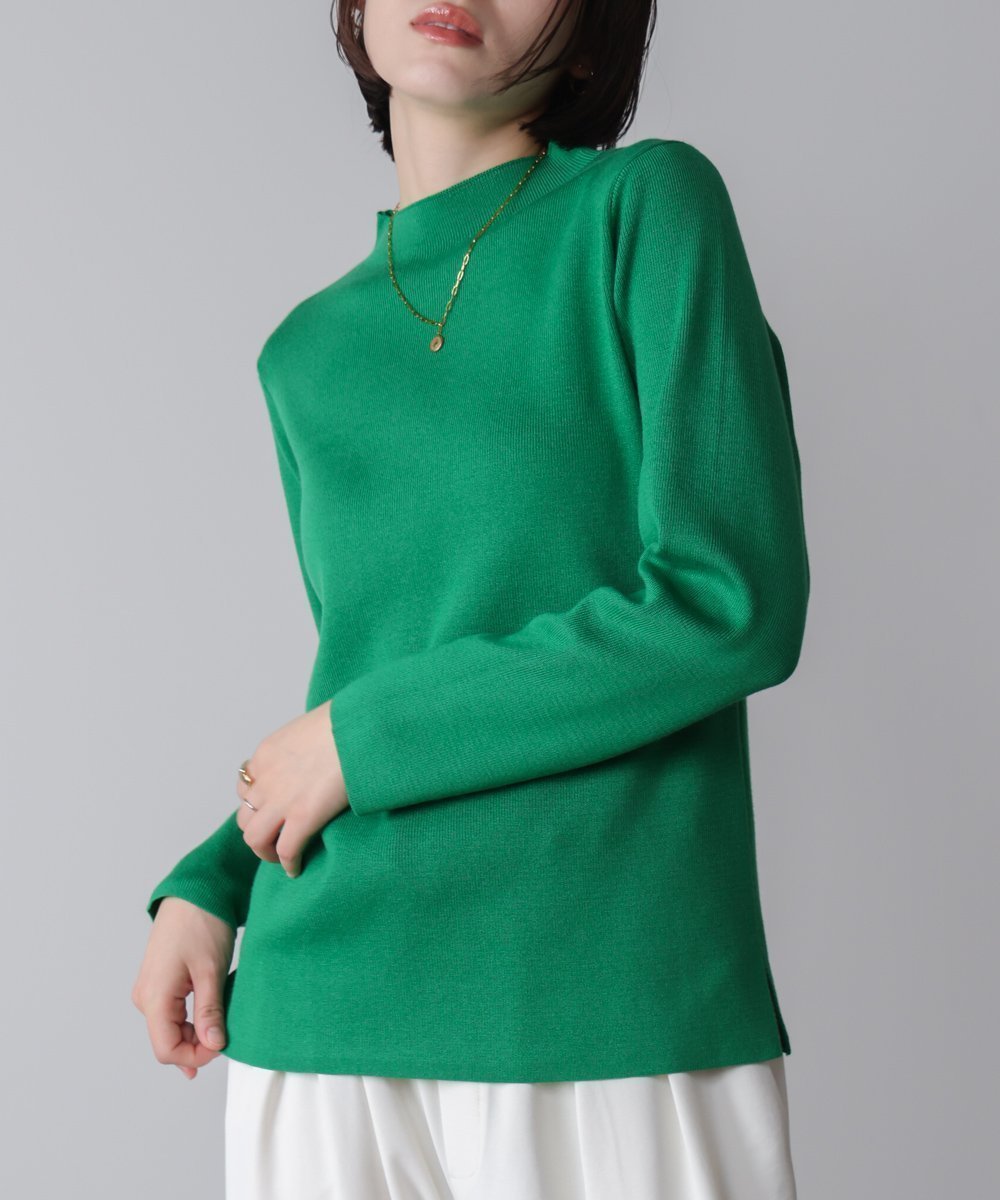 【バブ ブージュルード/Bab Bou Jeloud】のハイネック総針ニットプルオーバー インテリア・キッズ・メンズ・レディースファッション・服の通販 founy(ファニー) ファッション Fashion レディースファッション Fashion for Women トップス・カットソー Cut & Sew Tops ニット Knit Tops & Sweaters カジュアルプルオーバー・ニットトップス Pullovers & Knit Tops / Casual Pullovers なめらか Smooth, Silky Texture スリット Slit, Slit Detail ハイネック High Neck, Mock Neck リラックス Relax, Relaxed Fit 再入荷 Restock / Back in Stock 冬 Winter / This Winter 洗える Machine Washable GREEN|ID: prp329100004776280 ipo3291000000034625325