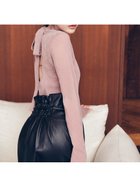 【フレイ アイディー/FRAY I.D】のバックオープンフロッキーチュールトップス 人気、トレンドファッション・服の通販 founy(ファニー) ファッション Fashion レディースファッション Fashion for Women トップス・カットソー Cut & Sew Tops キャミソール Camisole, Spaghetti Strap Top シンプル Simple, Minimal スマート Smart, Elegant チュール Tulip, Tulip Motif 人気 Popular, Best Seller ハイネック High Neck, Mock Neck ビッグ Big, Oversized フェミニン Feminine, Girly フロント Front, Front Design ベロア Velour, Soft Velvet リボン Ribbon, Bow A/W・秋冬 Autumn/Winter thumbnail PNK[066]|ID: prp329100004776468 ipo3291000000034884579