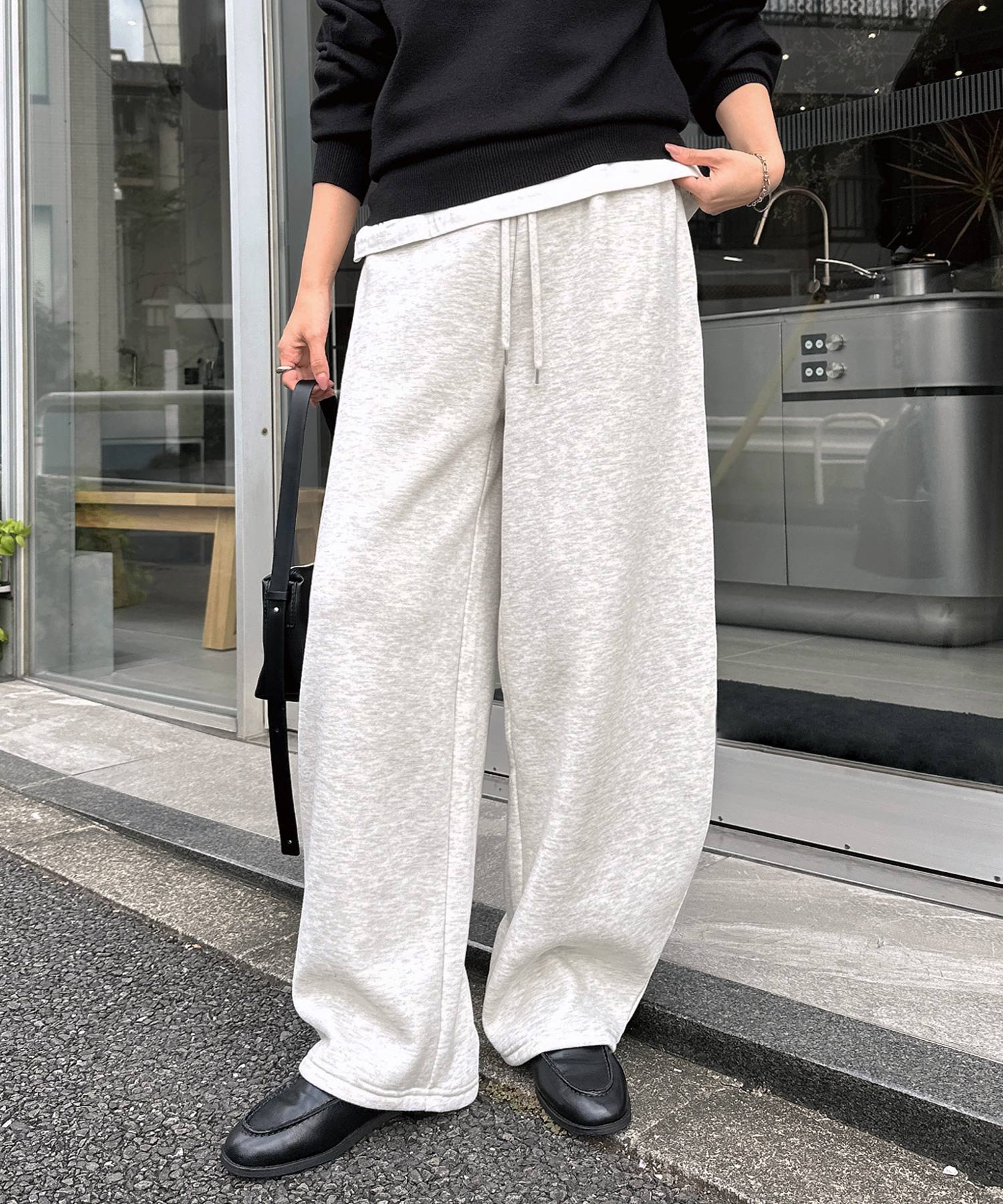 【アンドミー/andme】の裏起毛 スウェット カーブ ロング パンツ インテリア・キッズ・メンズ・レディースファッション・服の通販 founy(ファニー) ファッション Fashion レディースファッション Fashion for Women パンツ Pants & Trousers スウェット / スエット Sweatshirt, Sweatwear 人気 Popular, Best Seller ポケット Pocket, Pocket Detail ロング Long, Long-Length おすすめ Recommended / Our Picks 杢オートミール|ID: prp329100004776958 ipo3291000000034726610