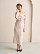 【スナイデル/SNIDEL】のオフショルリボンドレス 人気、トレンドファッション・服の通販 founy(ファニー) ファッション Fashion レディースファッション Fashion for Women ワンピース Dresses フォーマル・パーティードレス・結婚式用ドレス Elegant & Casual Dresses ウェーブ Wavy Pattern エアリー Airy Texture エレガント 上品 Elegant シアー Sheer, See-Through シャーリング Shirring, Ruched ストレッチ Stretch, Stretchy Fabric スマート Smart, Elegant デコルテ Décolleté, Neckline ドッキング Docking, Mixed Material ドレス Dress, One-Piece ビッグ Big, Oversized モノトーン Monotone, Black and White リボン Ribbon, Bow ロング Long, Long-Length おすすめ Recommended / Our Picks thumbnail PBEG[036]|ID: prp329100004777000 ipo3291000000034632510