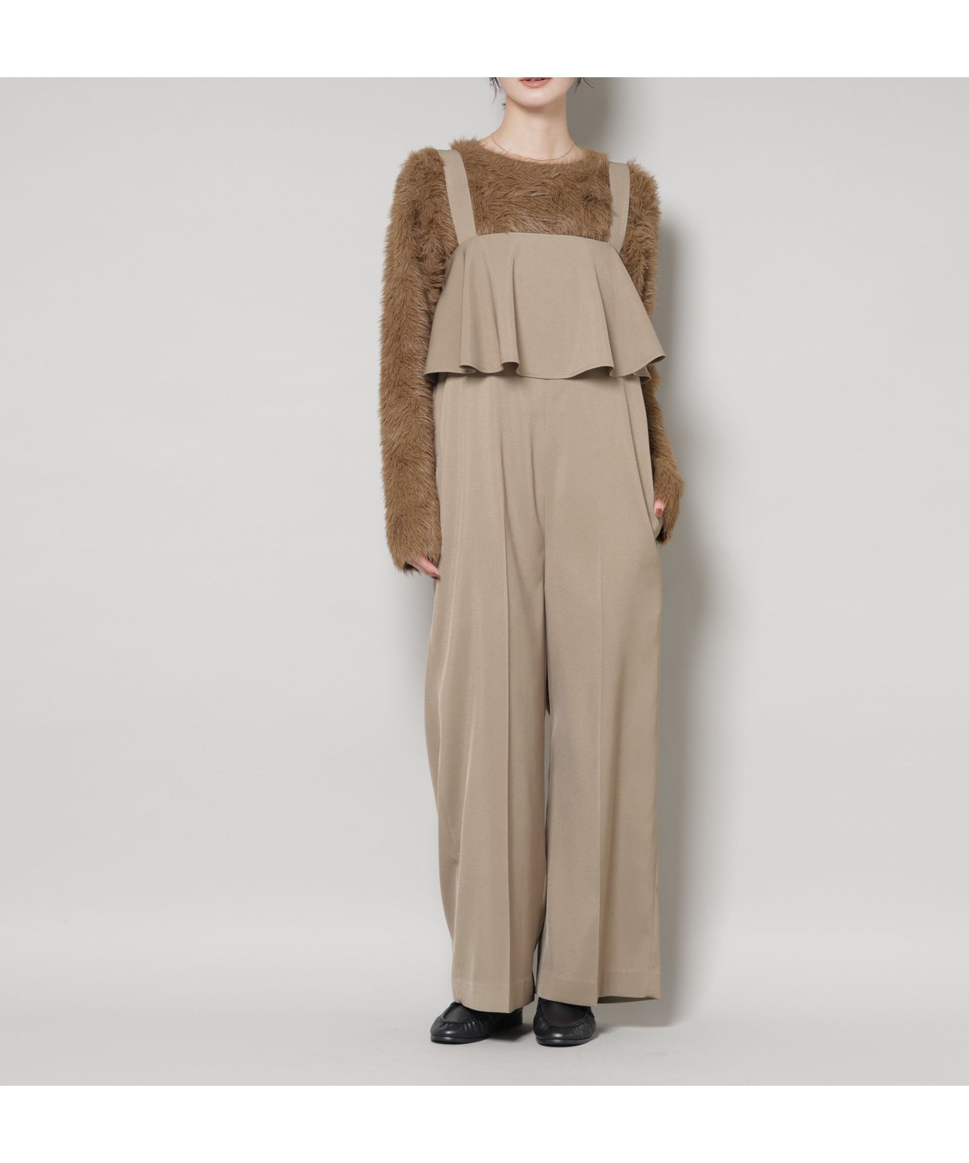 【ナノ ユニバース/nano universe】のフロントフリルサロペットパンツ インテリア・キッズ・メンズ・レディースファッション・服の通販 founy(ファニー) 　ファッション　Fashion　レディースファッション　Fashion for Women　インナー　Innerwear　カーディガン　Cardigan, Knitwear　サロペット　Overalls, Salopette　ジャケット　Jacket, Outerwear　フリル　Frill, Ruffle　リブニット　Rib Knit, Ribbed Knit　リラックス　Relax, Relaxed Fit　アウトレット　Outlet / Clearance　ビジネス 仕事 通勤　Business / Work / Commuting　2025年　2025　2025-2026秋冬・A/W　Autumn/Winter 2025–26 AW25–26　ベージュ|ID: prp329100004777003 ipo3291000000034632547