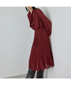 【ロペ/ROPE'】のジョーゼットシフォンプリーツワンピース/26SS 人気、トレンドファッション・服の通販 founy(ファニー) ファッション Fashion レディースファッション Fashion for Women ワンピース Dresses おすすめ Recommended / Our Picks シアー Sheer, See-Through ジャケット Jacket, Outerwear ジョーゼット Georgette, Semi-Sheer Fabric セットアップ Set-Up, Coordinated Outfit ダブル Double, Double-Breasted ツイード Twill, Twill Weave フェミニン Feminine, Girly プリーツ Pleats, Pleated ポケット Pocket, Pocket Detail ランダム Random, Irregular エレガント 上品 Elegant ビジネス 仕事 通勤 Business / Work / Commuting |ID:prp329100004777016