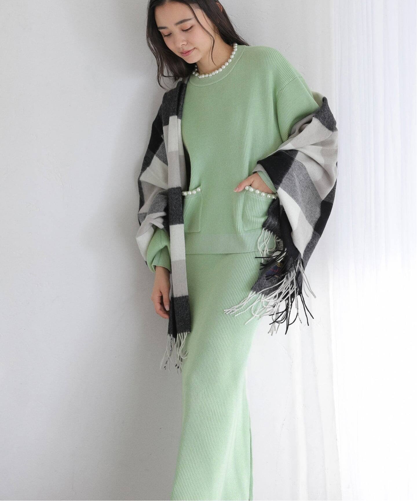 【ラ トータリテ/La TOTALITE】の【洗える】パールニットアップ インテリア・キッズ・メンズ・レディースファッション・服の通販 founy(ファニー) ファッション Fashion レディースファッション Fashion for Women トップス・カットソー Cut & Sew Tops ニット Knit Tops & Sweaters 2025年 2025 2025-2026秋冬・A/W Autumn/Winter 2025–26 AW25–26 セットアップ Set-Up, Coordinated Outfit パール Pearl, Pearl Accent ポケット Pocket, Pocket Detail エレガント 上品 Elegant 洗える Machine Washable グリーン|ID: prp329100004777087 ipo3291000000034838421