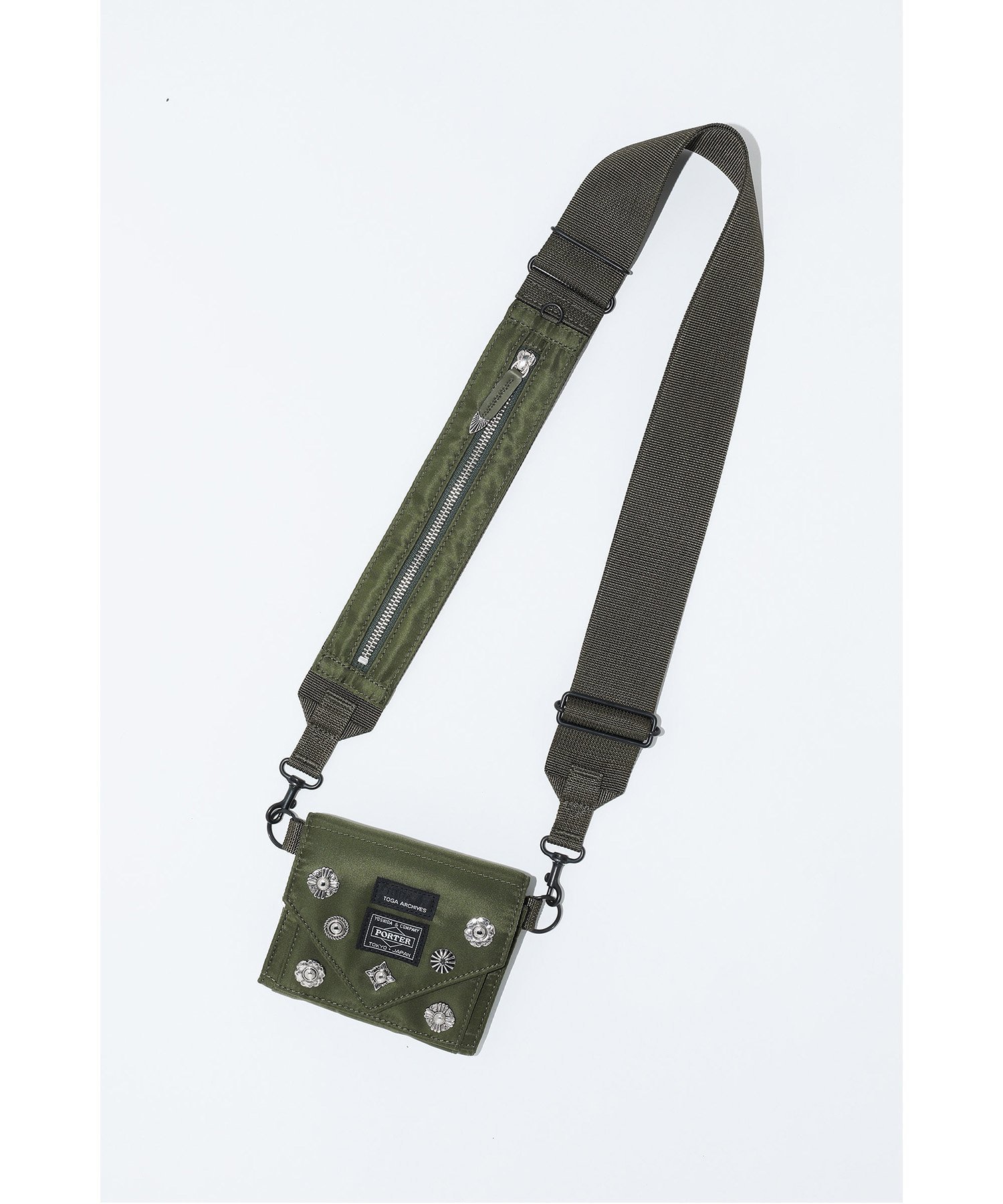 【トーガ/TOGA】のShoulder wallet PORTER SP 人気、トレンドファッション・服の通販 founy(ファニー) 　ファッション　Fashion　レディースファッション　Fashion for Women　ウォレット　Wallet　コラボ　Collaboration, Collab　コレクション　Collection, Seasonal Line　コンパクト　Compact, Small Size　今季　This Season, Current Season　ショルダー　Shoulder, Shoulder Strap　ショーツ　Shorts, Short Pants　スウェット / スエット　Sweatshirt, Sweatwear　パープル　Purple, Violet　ブルゾン　Blouson, Bomber Jacket　ポケット　Pocket, Pocket Detail　メタル　Metal, Metal Parts　 other-1|ID: prp329100004777206 ipo3291000000034637435