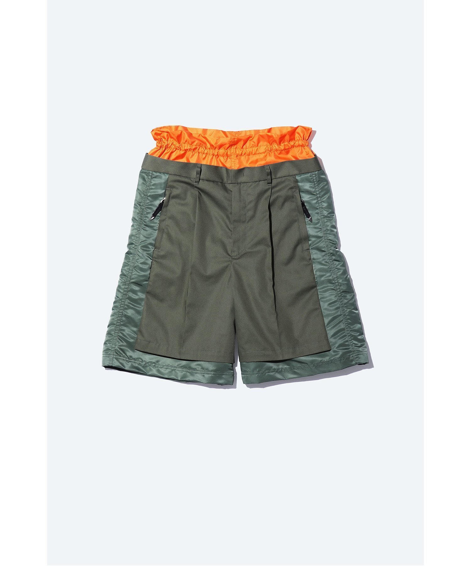 【トーガ/TOGA】のNylon short pants PORTER SP インテリア・キッズ・メンズ・レディースファッション・服の通販 founy(ファニー) ファッション Fashion レディースファッション Fashion for Women パンツ Pants & Trousers ショートパンツ・ハーフパンツ High-Waisted & Relaxed Shorts ウォレット Wallet オレンジ Orange コラボ Collaboration, Collab コレクション Collection, Seasonal Line 今季 This Season, Current Season ショーツ Shorts, Short Pants スウェット / スエット Sweatshirt, Sweatwear ブルゾン Blouson, Bomber Jacket メタル Metal, Metal Parts KHAKI|ID: prp329100004777243 ipo3291000000034638108